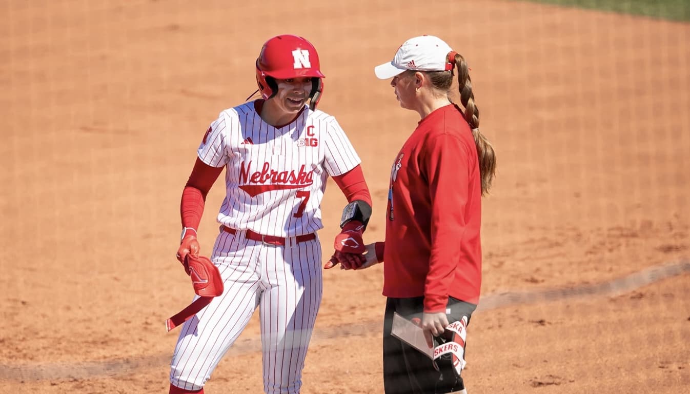 HUSKER SOFTBALL: Anotha Weekend Sweep for the Skers: #7 Nebraska 12 – Wisconsin 2