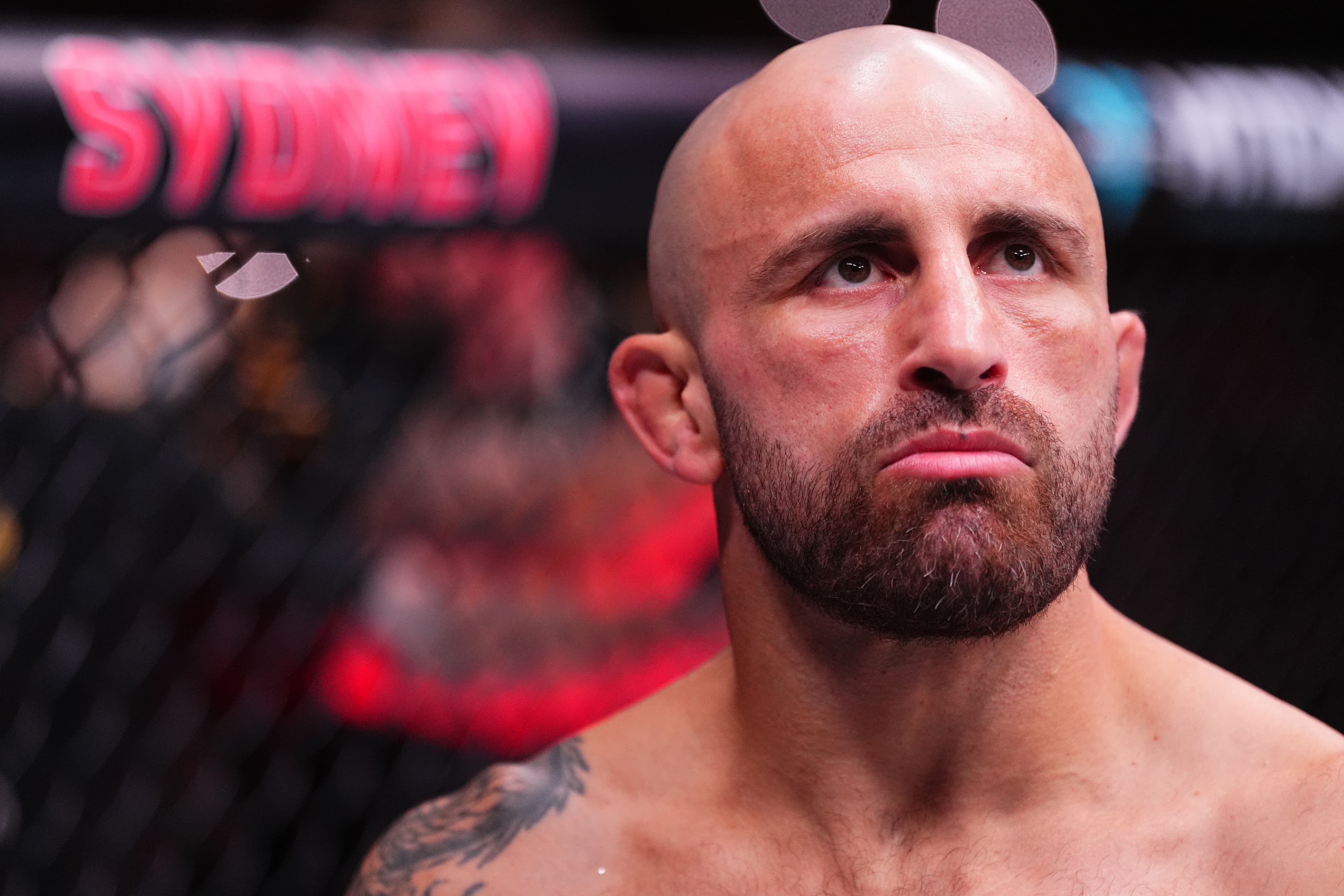 UFC champion Alexander Volkanovski is annoyed he’s not fighting No. 1-ranked contenders – ‘What are we doing here?’
