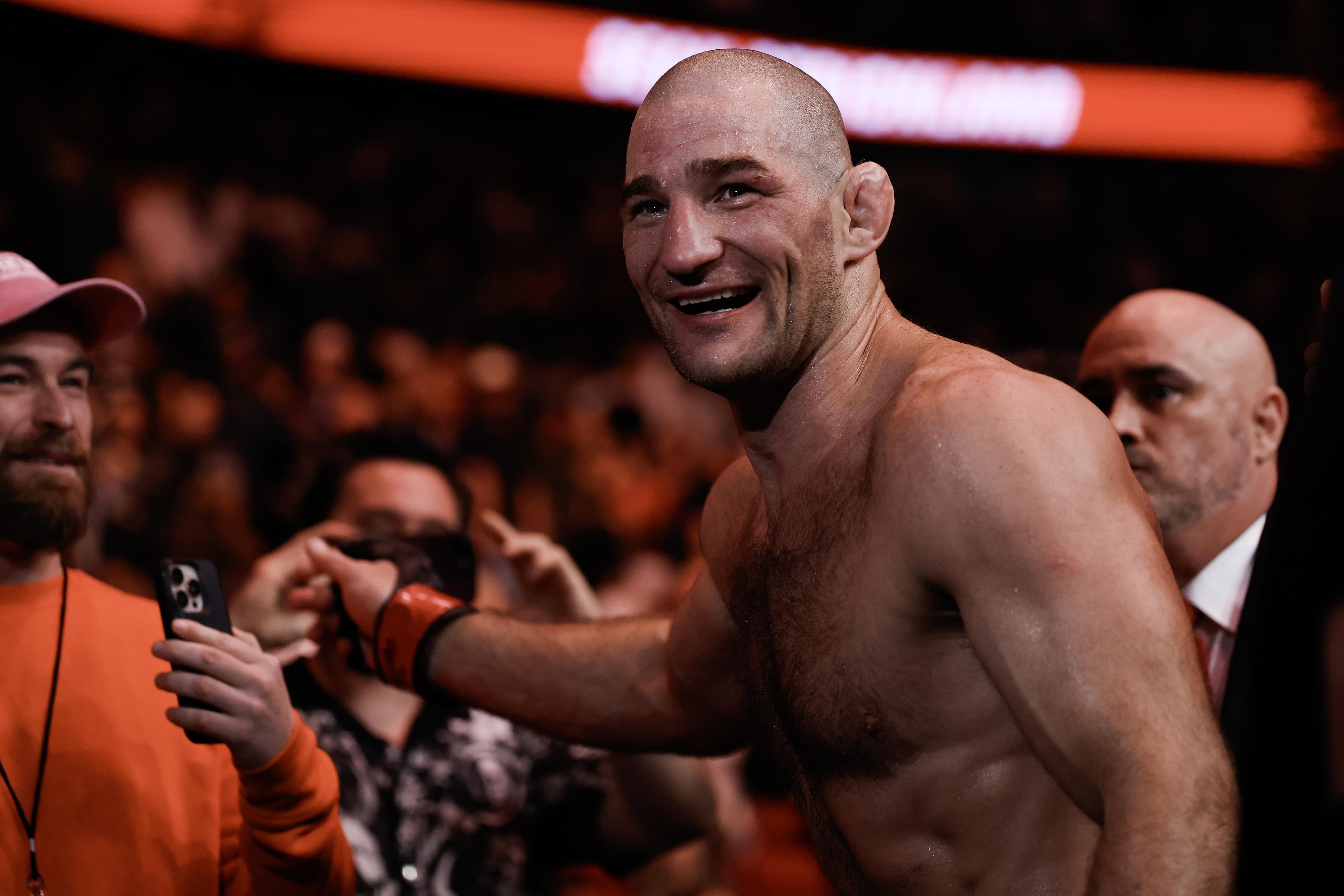 Following the money: UFC 328 betting line movements tracker | Khamzat vs. Strickland