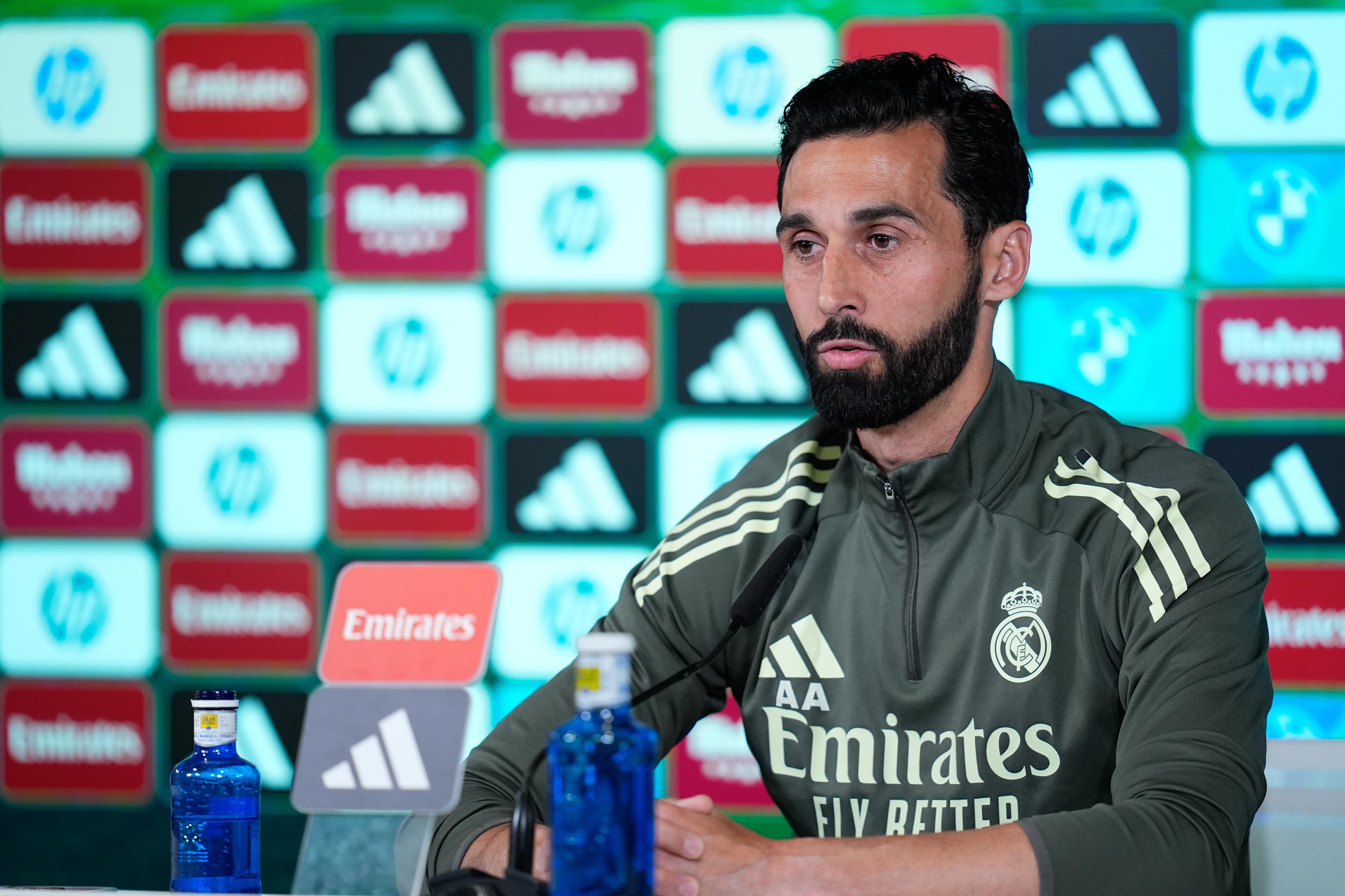 Álvaro Arbeloa: “For me as a Madridista, Mourinho is number one”