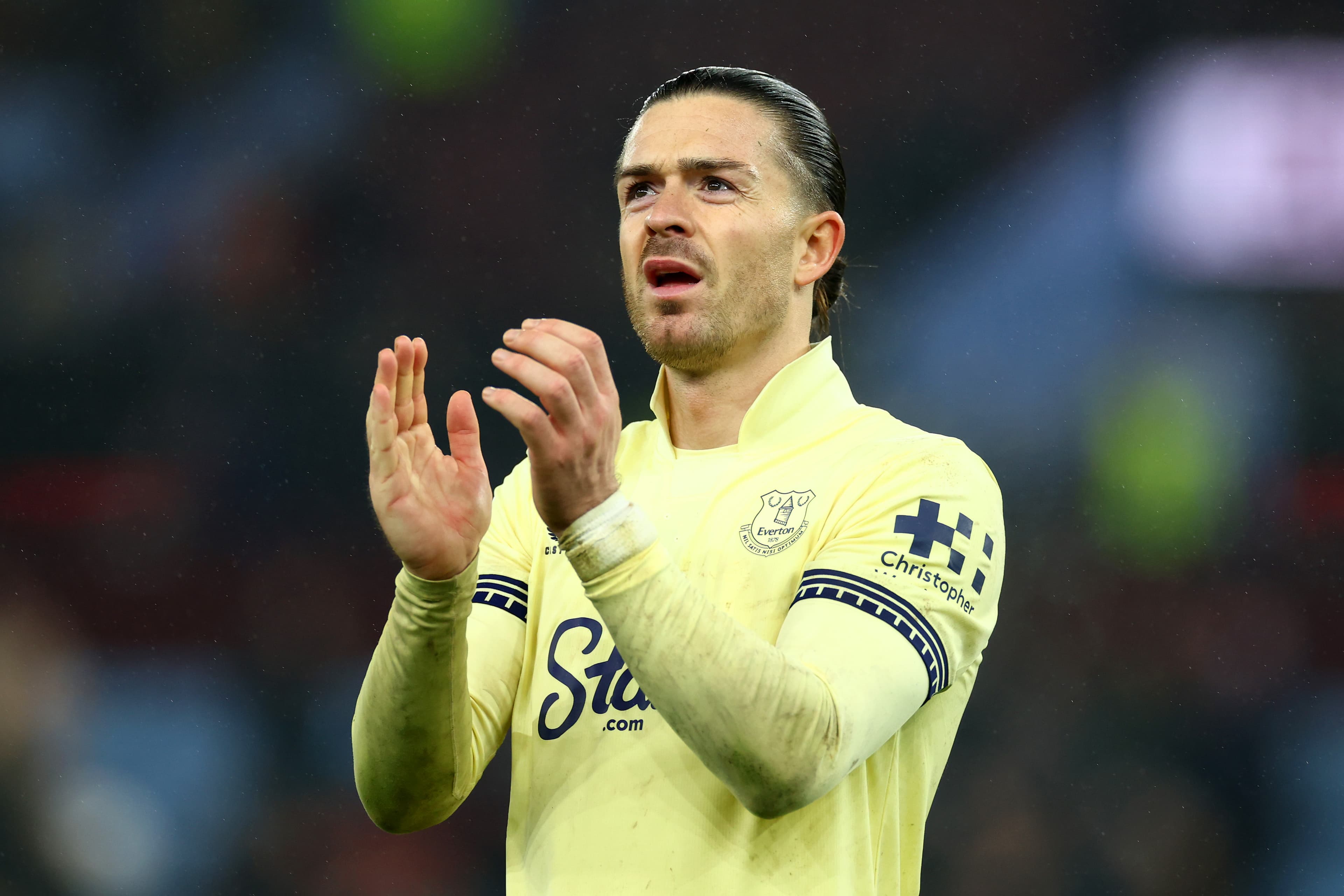 Friday’s Everton News: Defenders Pedro and Doue linked, Moyes talks Europe