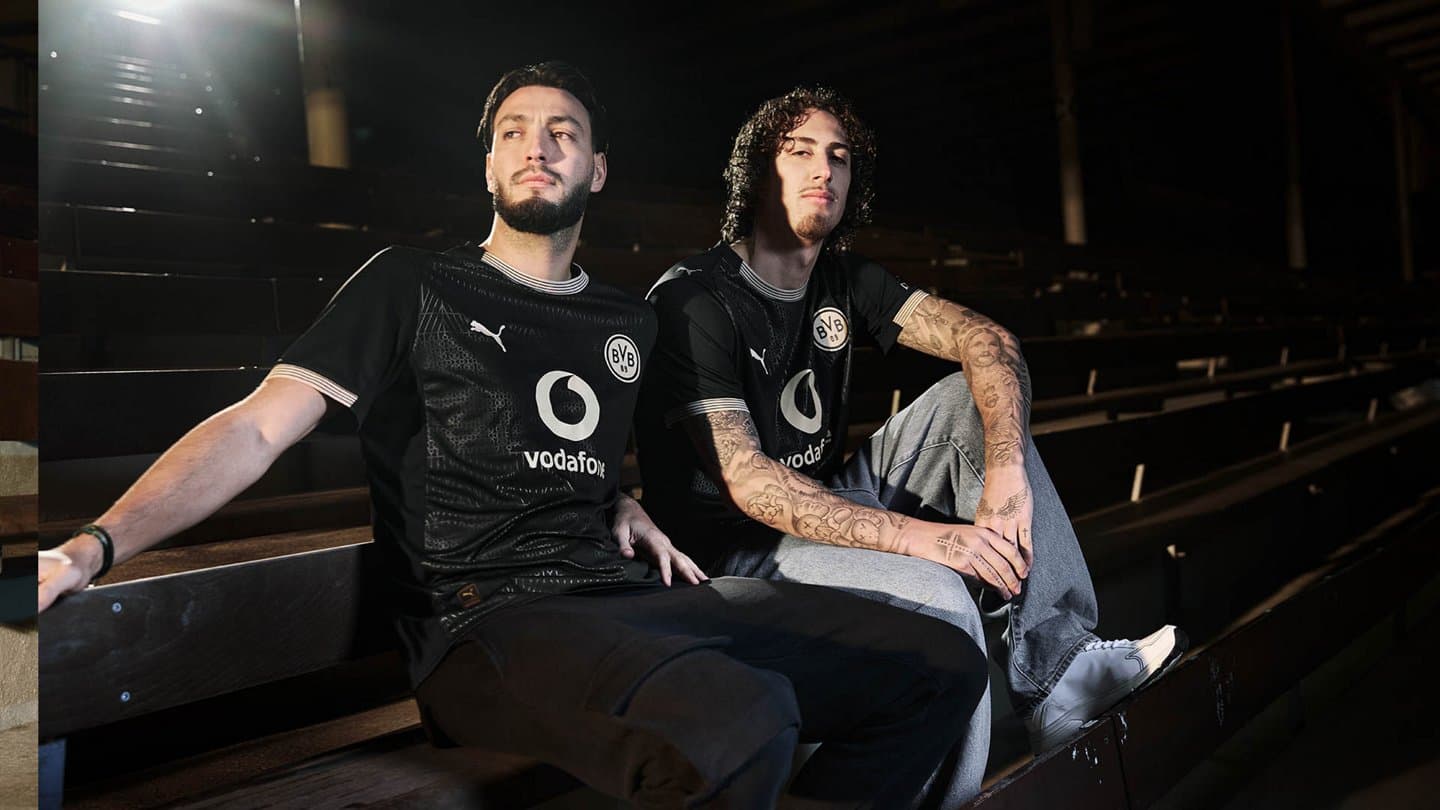 Match Preview: BVB Host HSV Under Saturday Night Floodlights