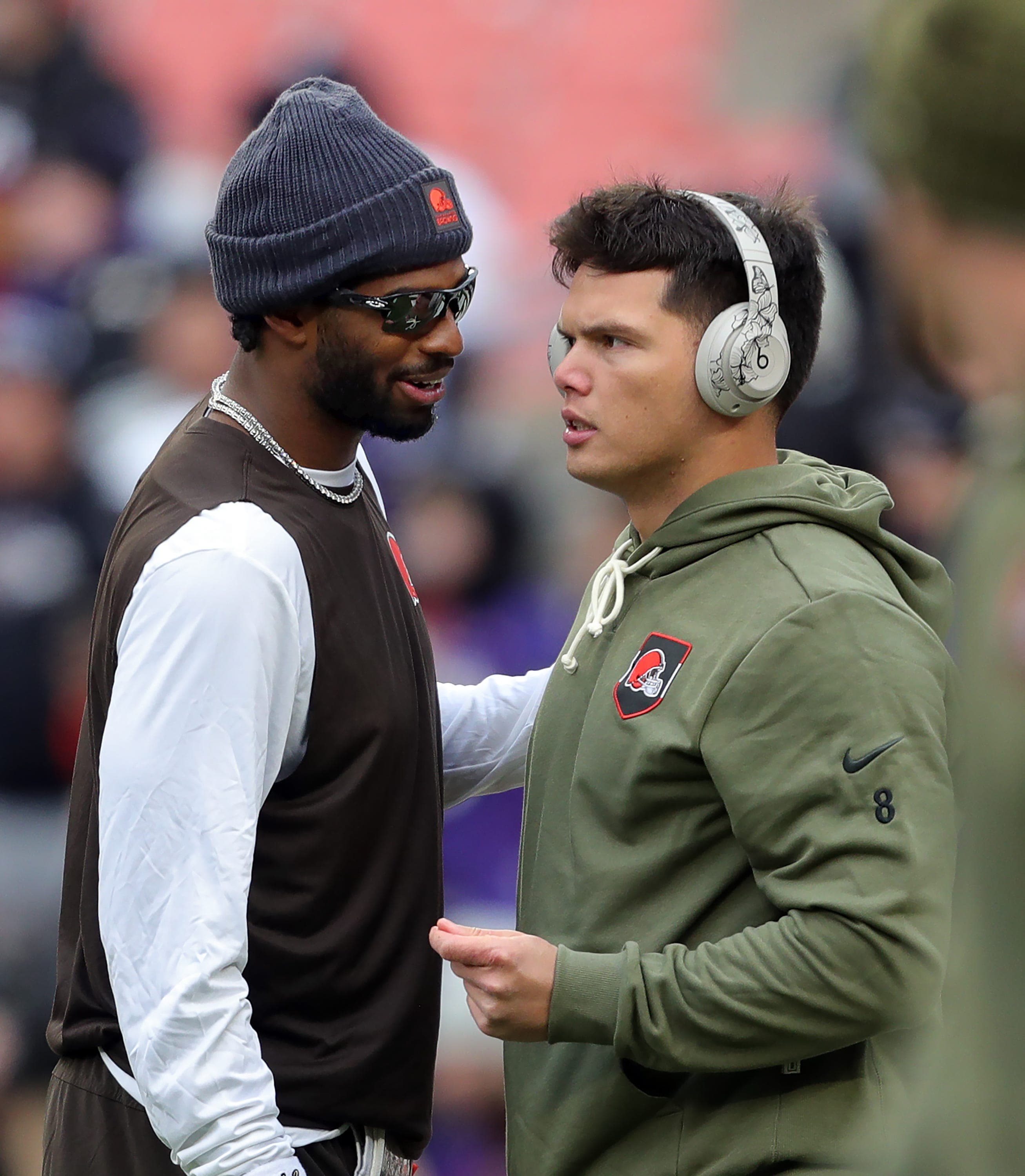 Daily Dawg Chow 4/6; Browns QB situation wide open heading into draft