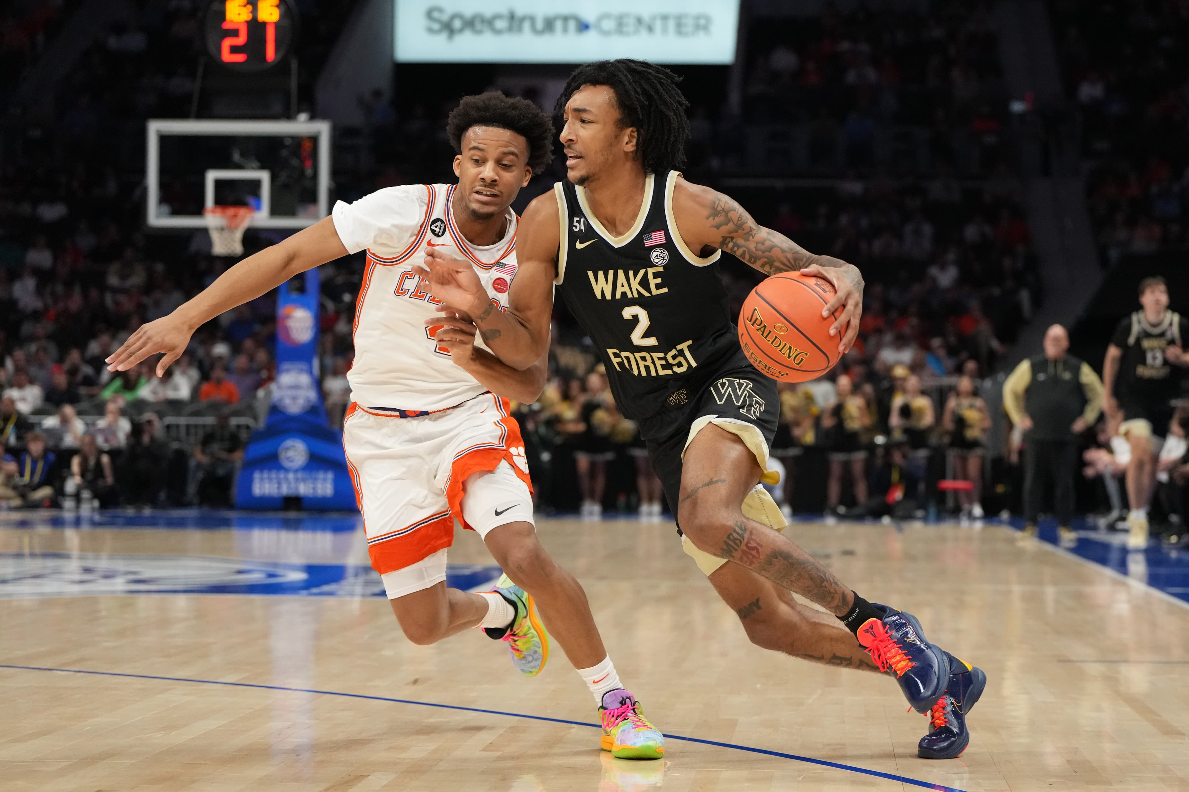 Tennessee lands prized transfer portal target Juke Harris
