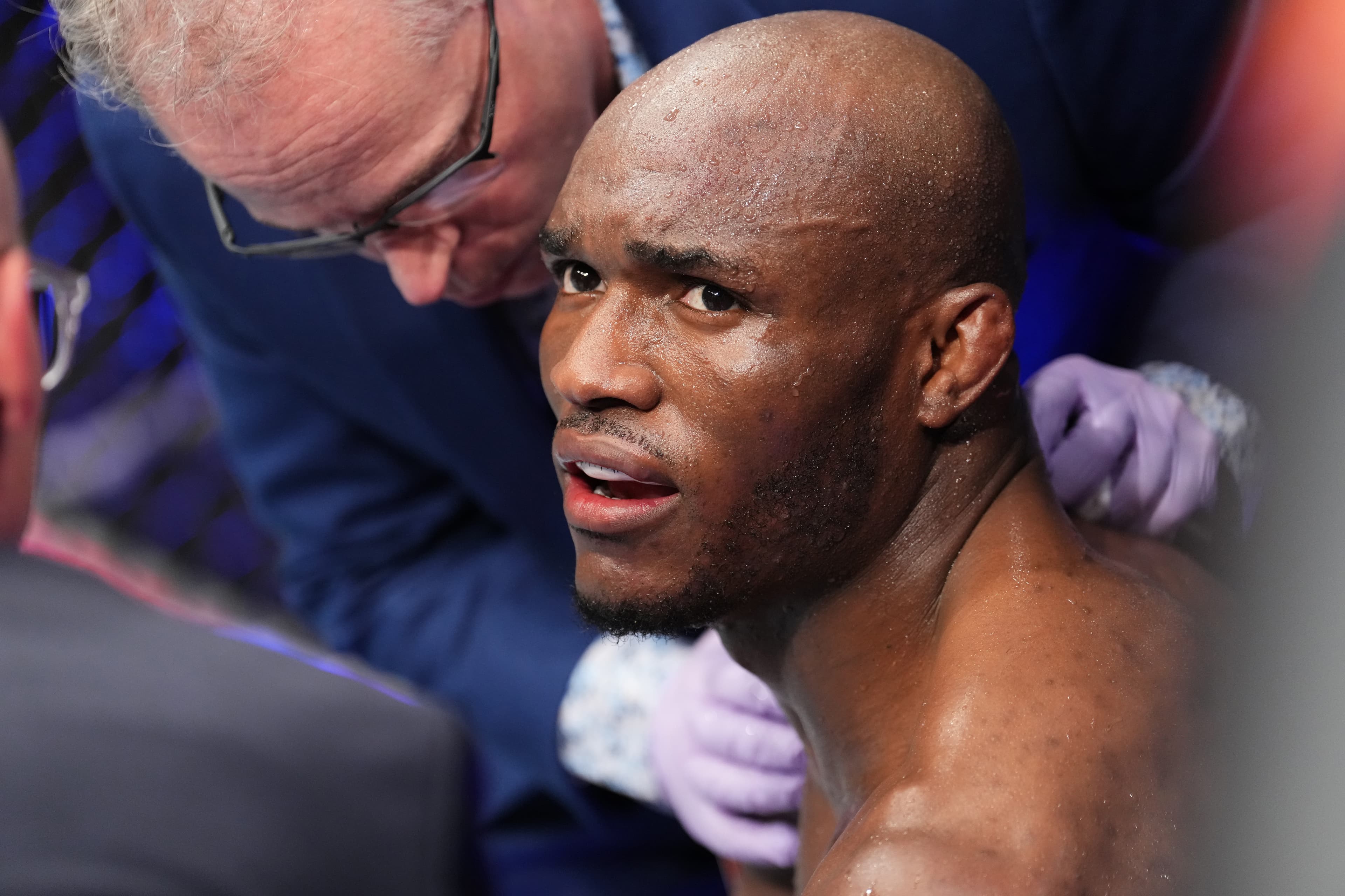 Sportsbooks set opening odds for Dricus du Plessis vs. Kamaru Usman unoffical headliner at UFC Oklahoma