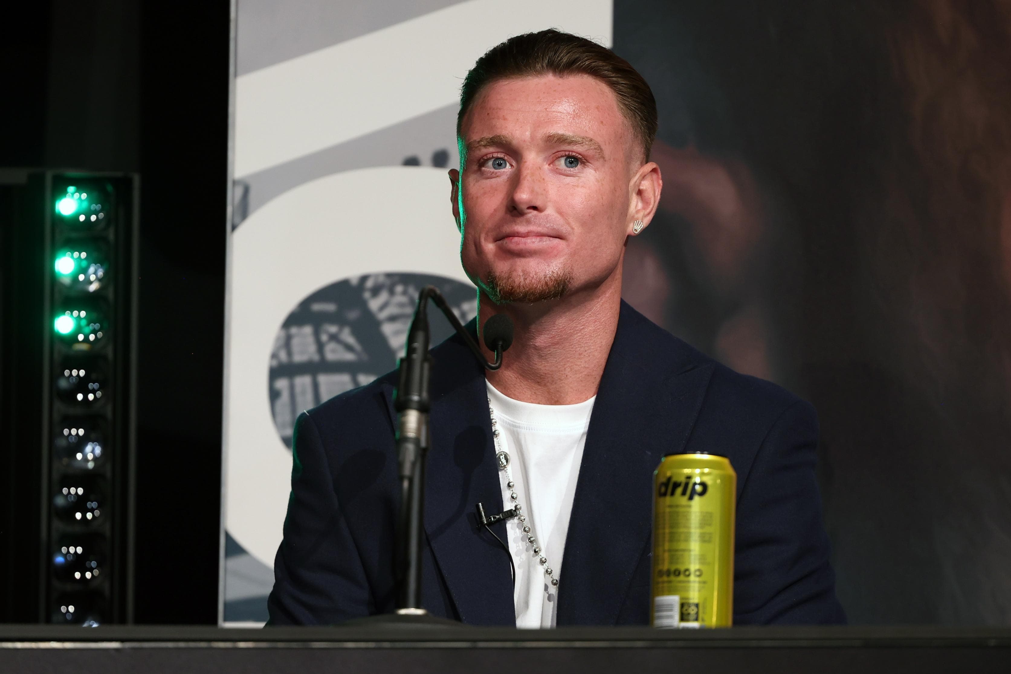 Paddy Donovan wins IBF eliminator over Karen Chukhadzhian
