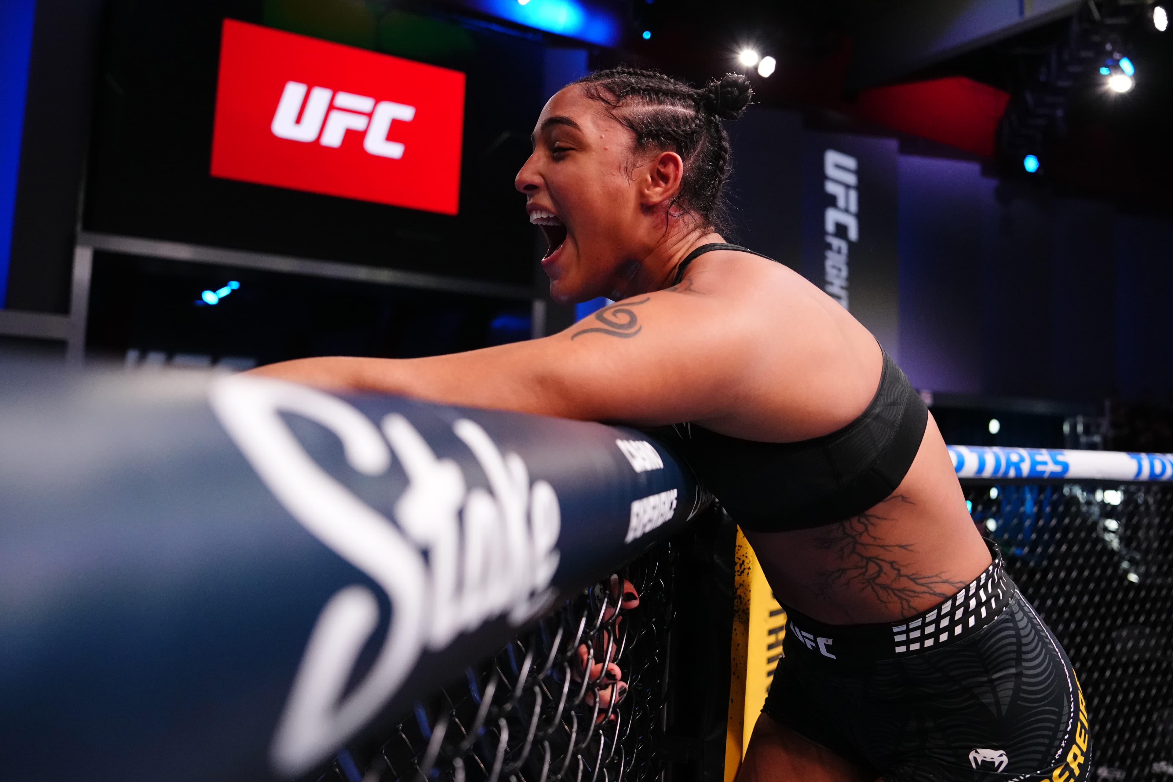 Cha-ching! Alice Pereira Becomes Youngest Fighter To Win $100K Bonus
