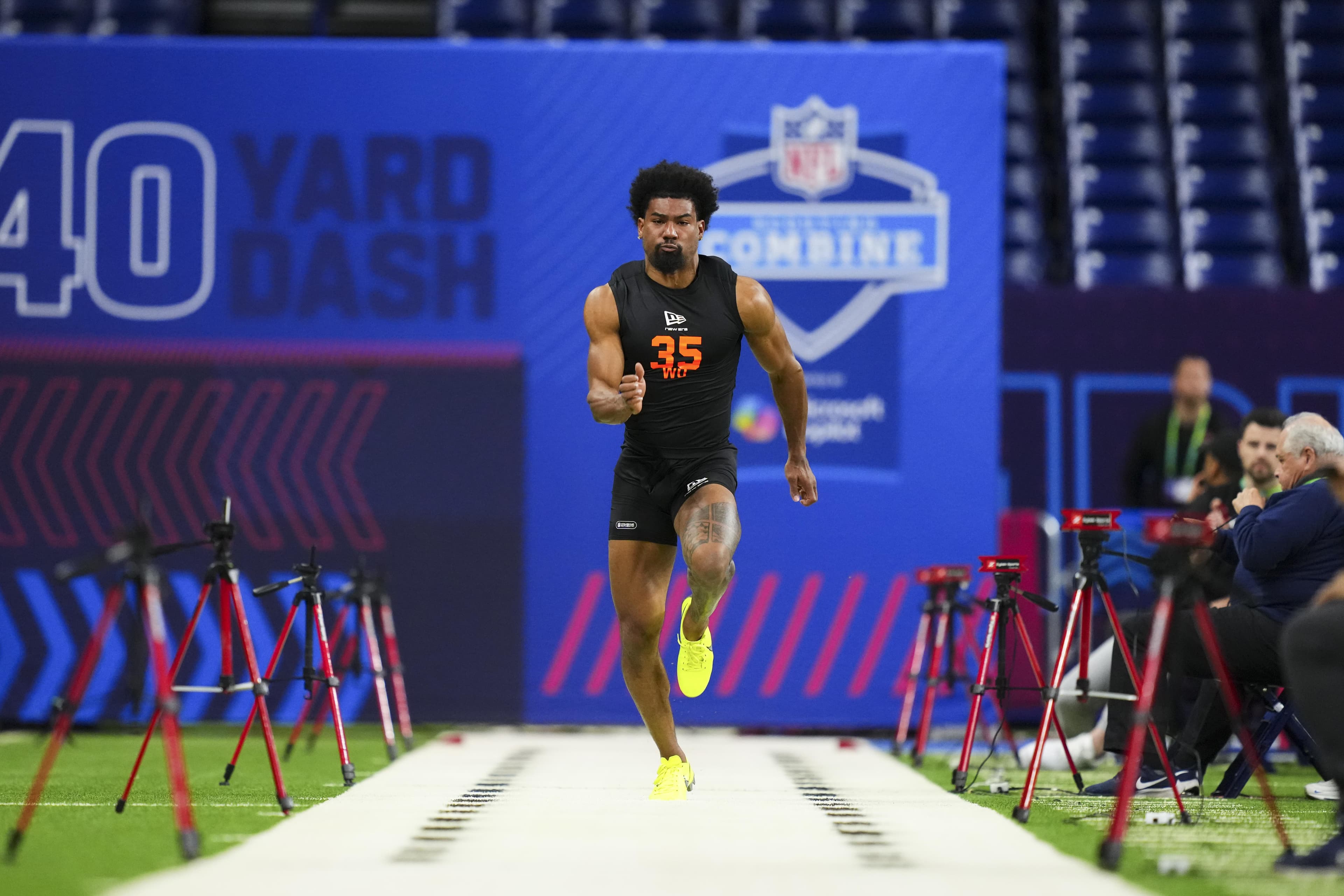 Former 49ers GM endorses taking De’Zhaun Stribling over Omar Cooper and Denzel Boston
