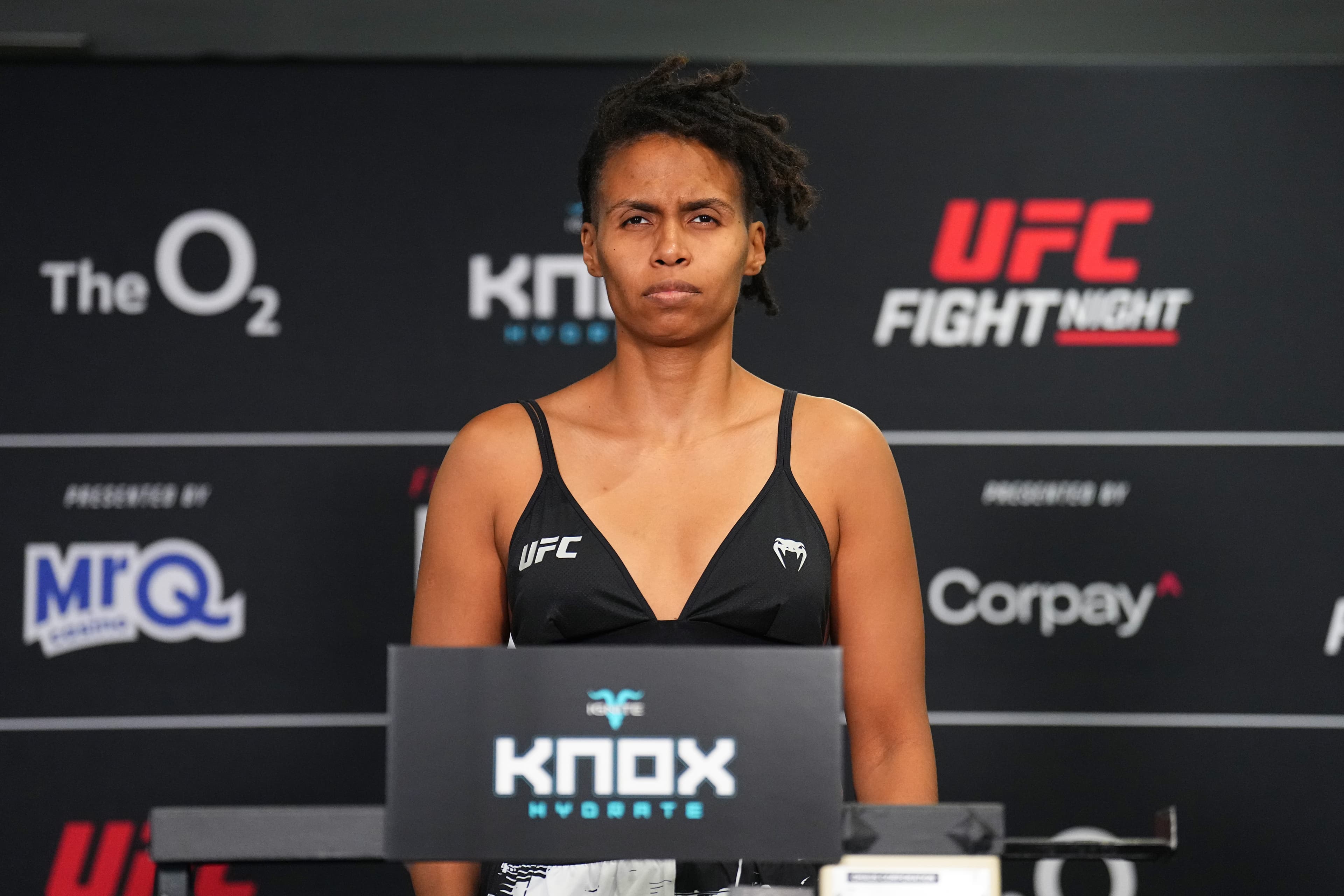 UFC London weigh-in results: Repeat offender misses again by 8 pounds, bout cancelled