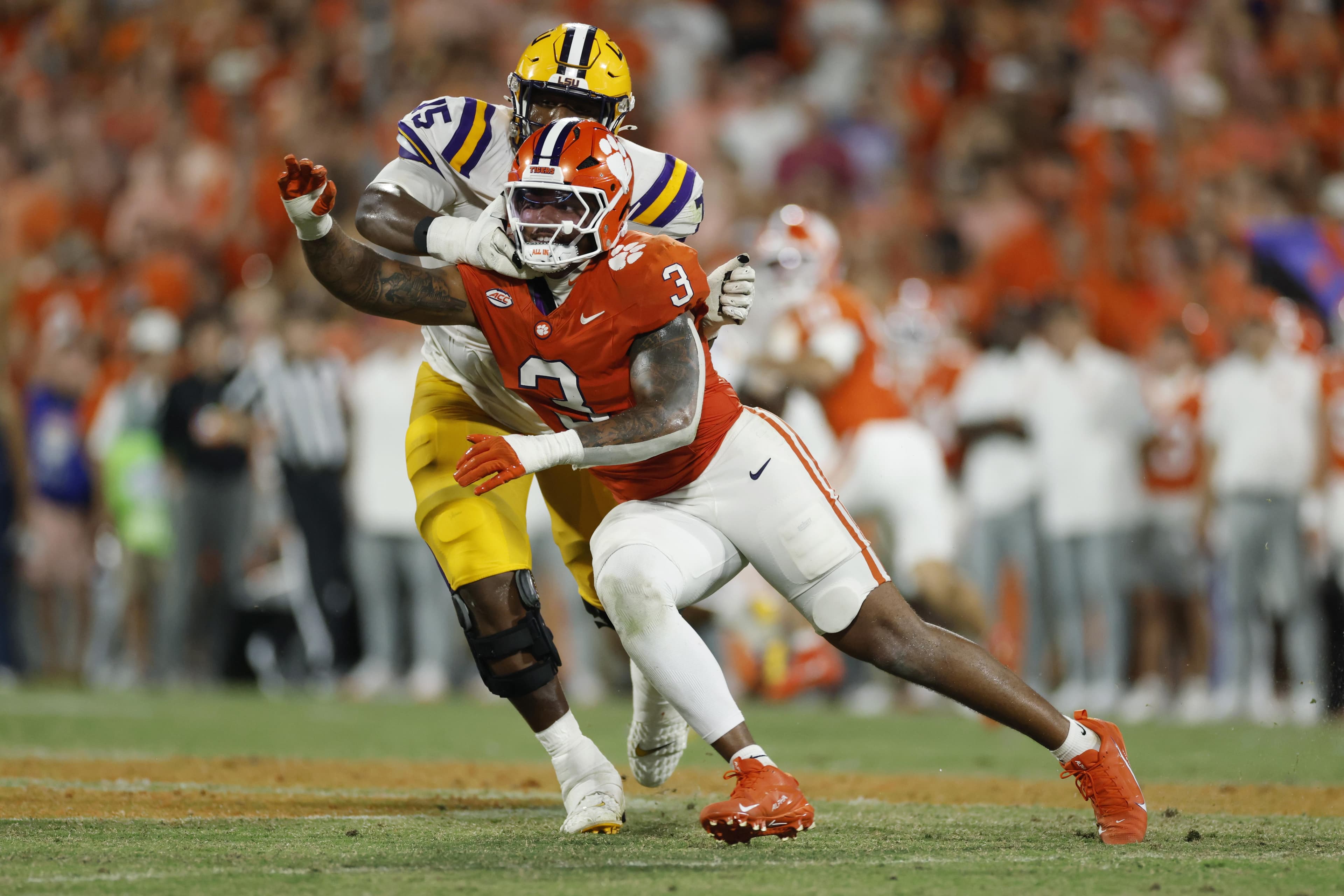 Bills news: What the Bills are getting with rookie edge rusher T.J. Parker