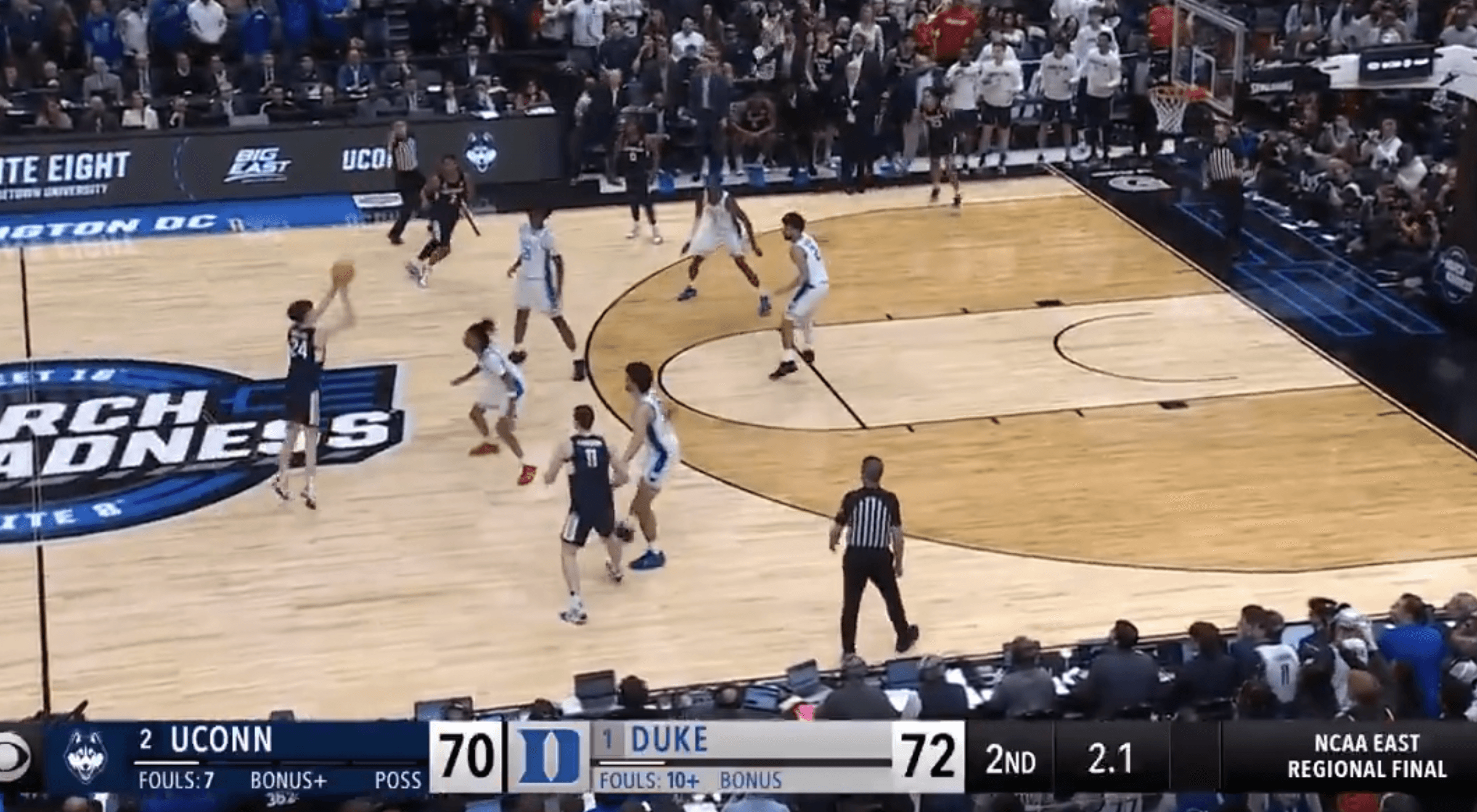 UConn’s Braylon Mullins stuns Duke with 35-foot buzzer-beater in March Madness Elite 8 classic
