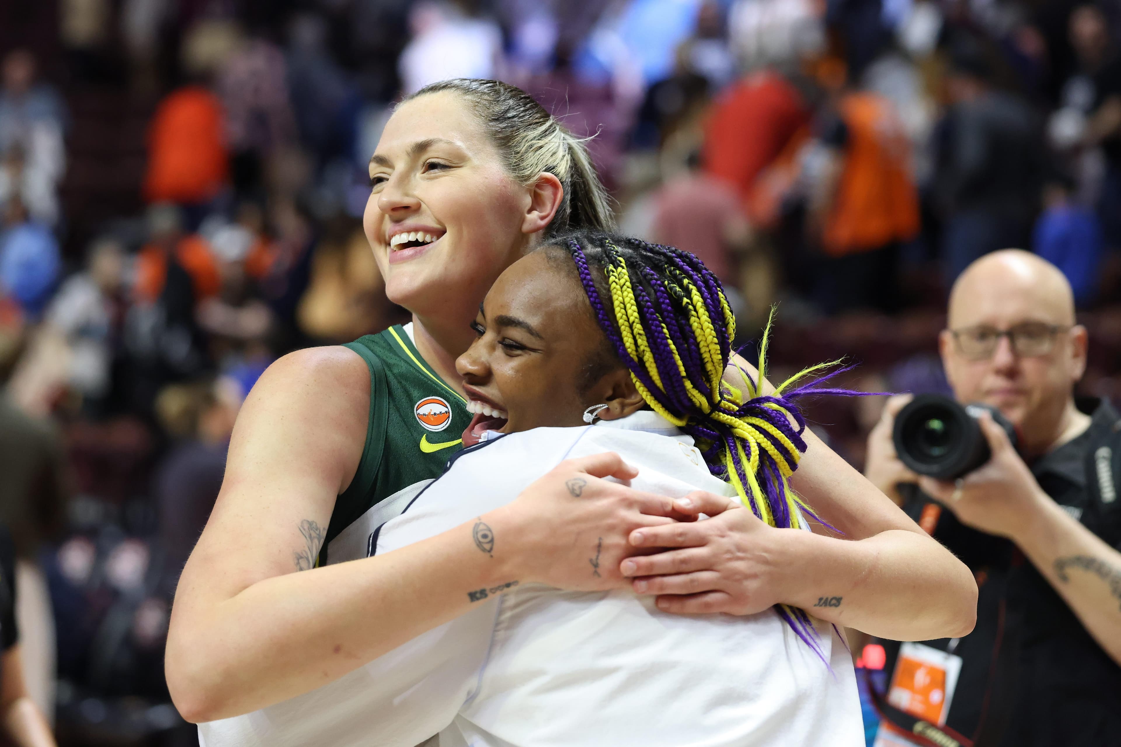 WNBA photo gallery: Seattle Storm @ Connecticut Sun – 5/10/26