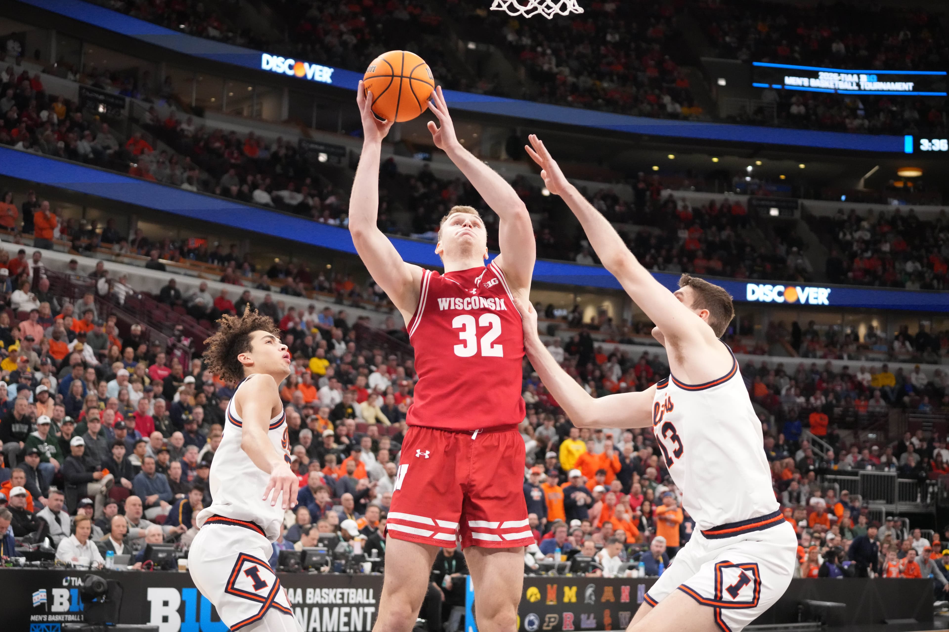 Key Breakthrough: Wildcats Seal 3-2 Heats Final Against Huskies in Exciting Extra-Time Thriller!