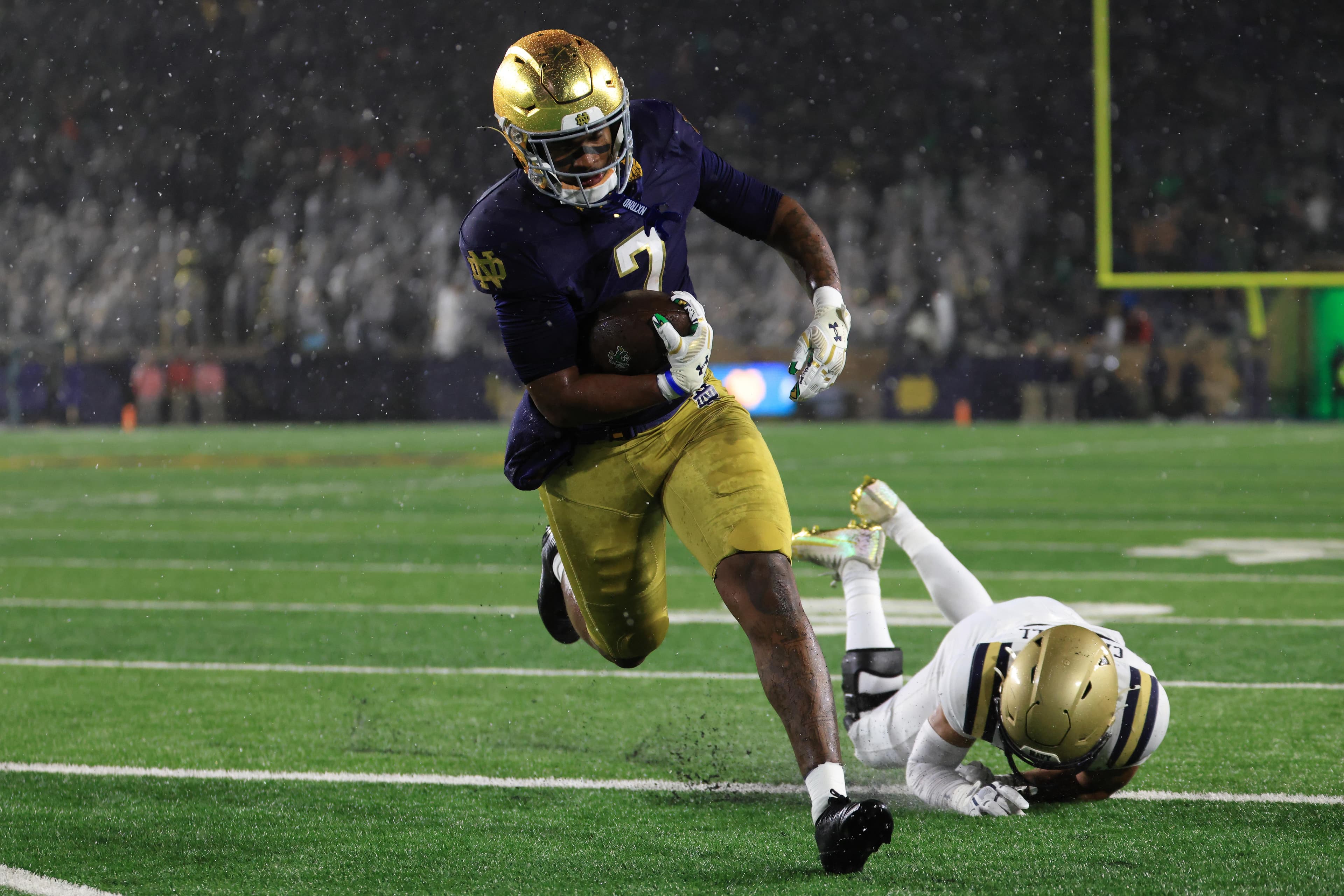 NOTRE DAME TRIPLE THREAT: Ty Washington, Tae Johnson, and Tiki Hola