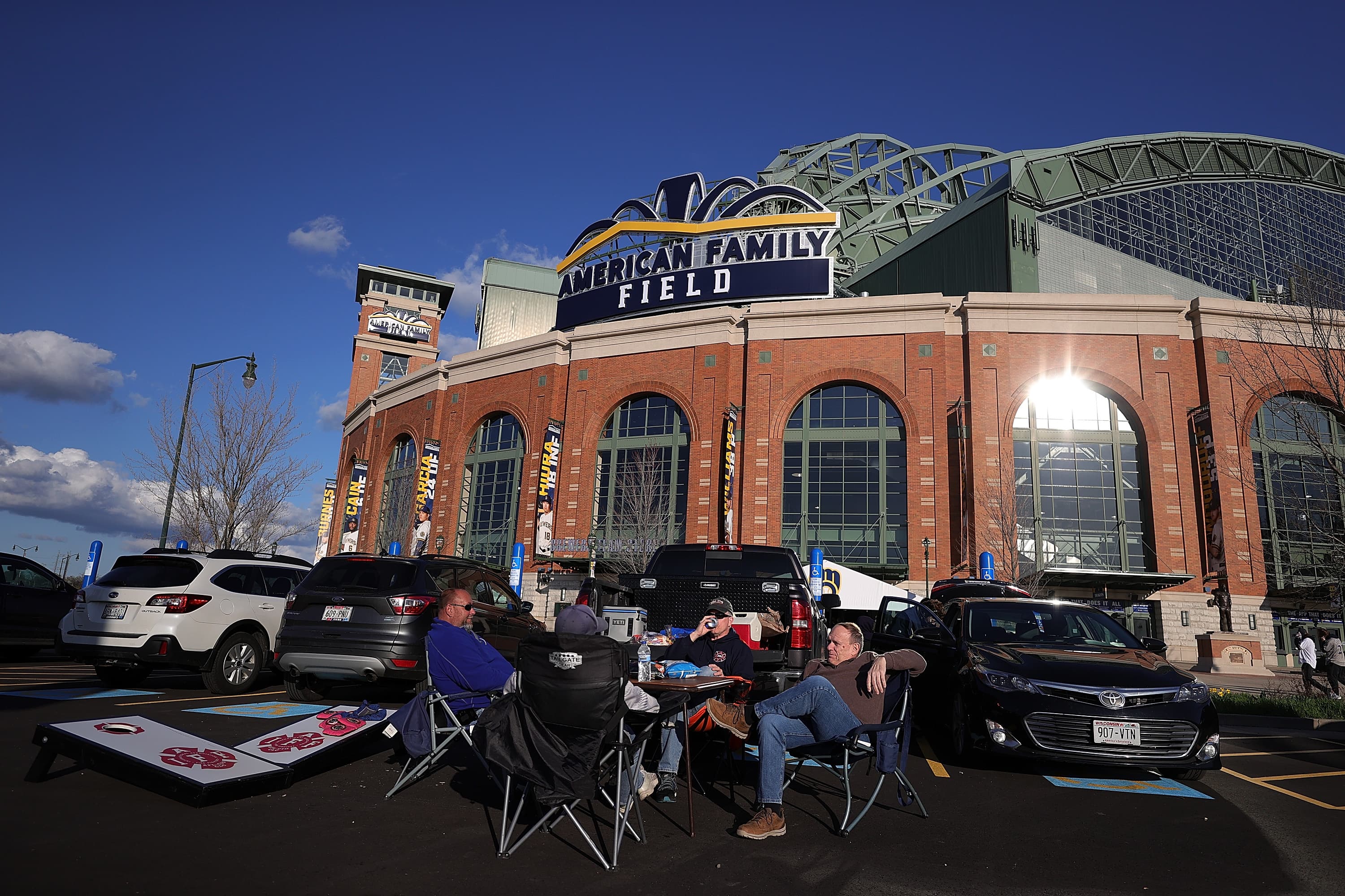 Brewers Reacts Survey: How many games will you attend in 2026?