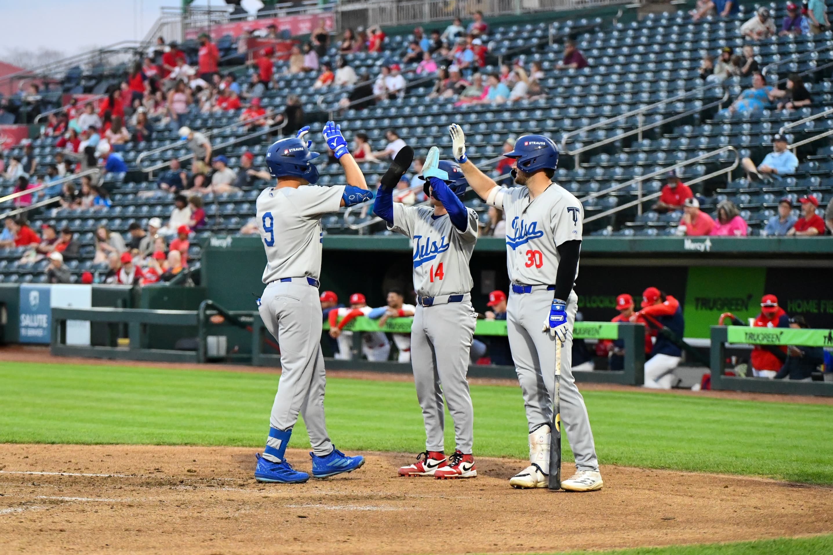Dodgers minors: Joe Vetrano, Jack Suwinski, Jose Hernandez