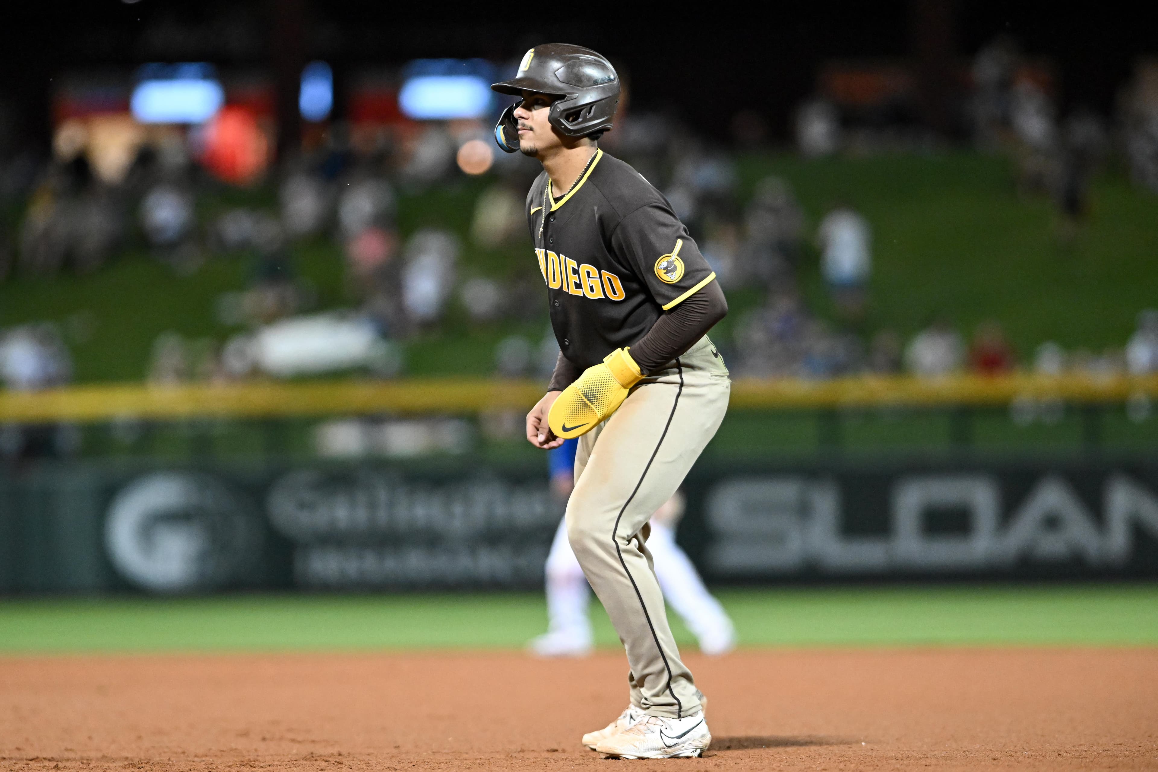 Padres play the long game: Keeping Ethan Salas in the minors