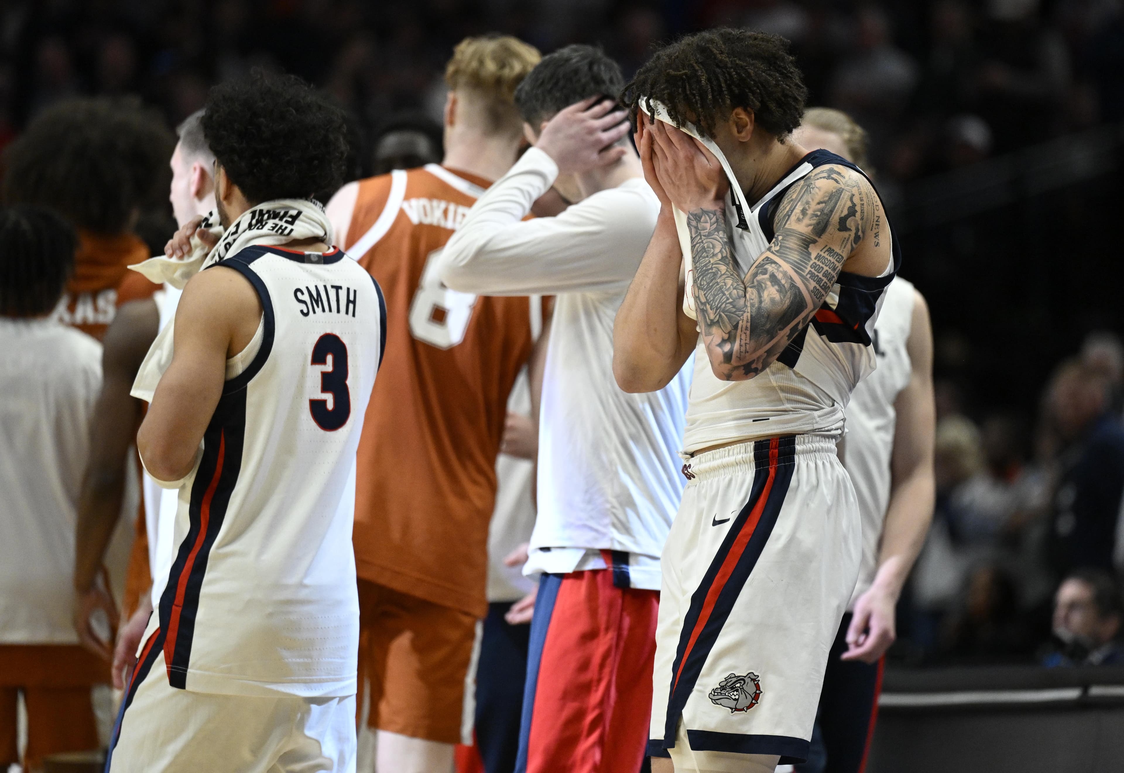 Gonzaga Lets It Slip Late as Texas Ends Season 74-68