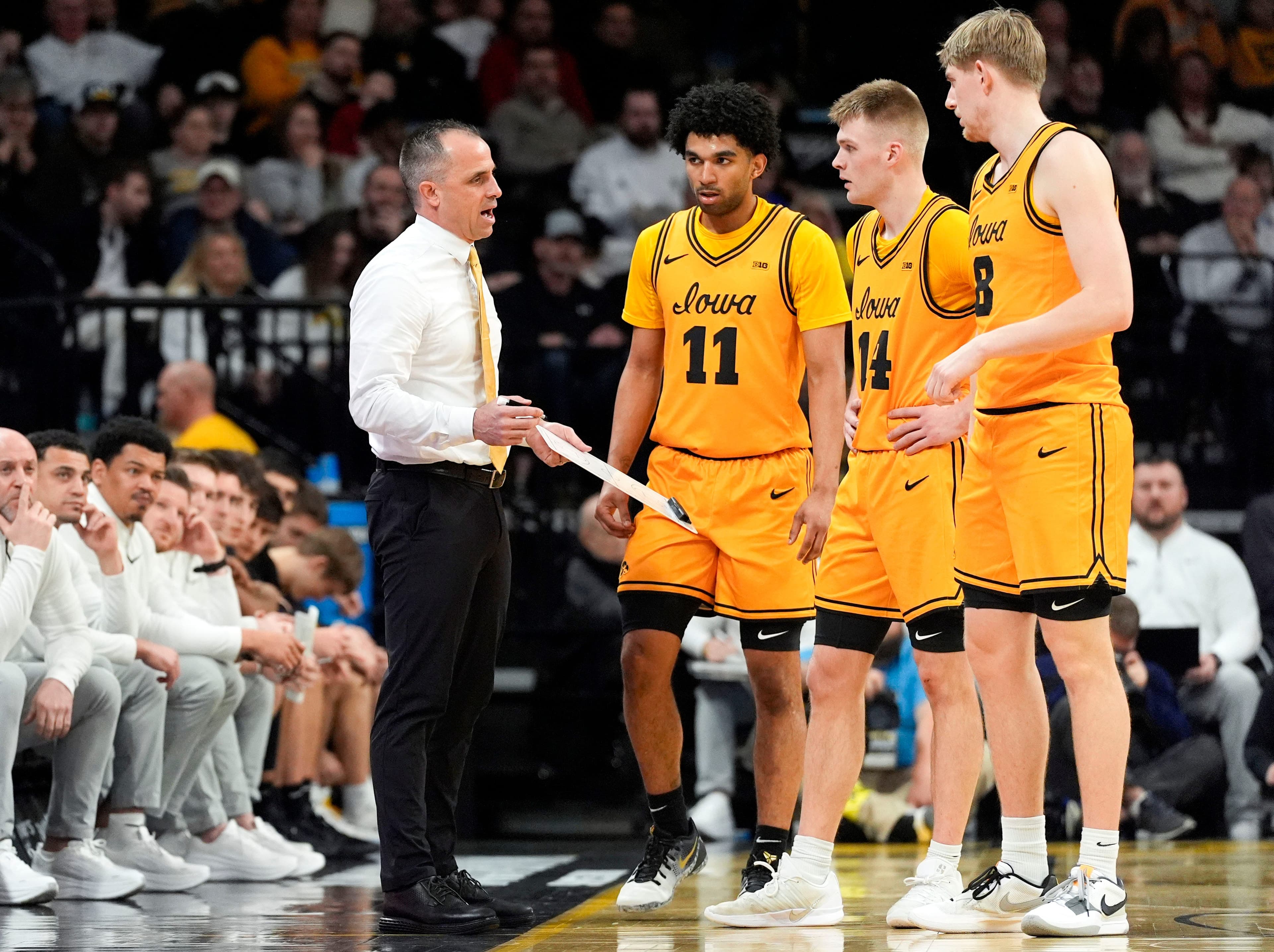 Hawks Sweep, Clemson's Final Clash a Monster Match!