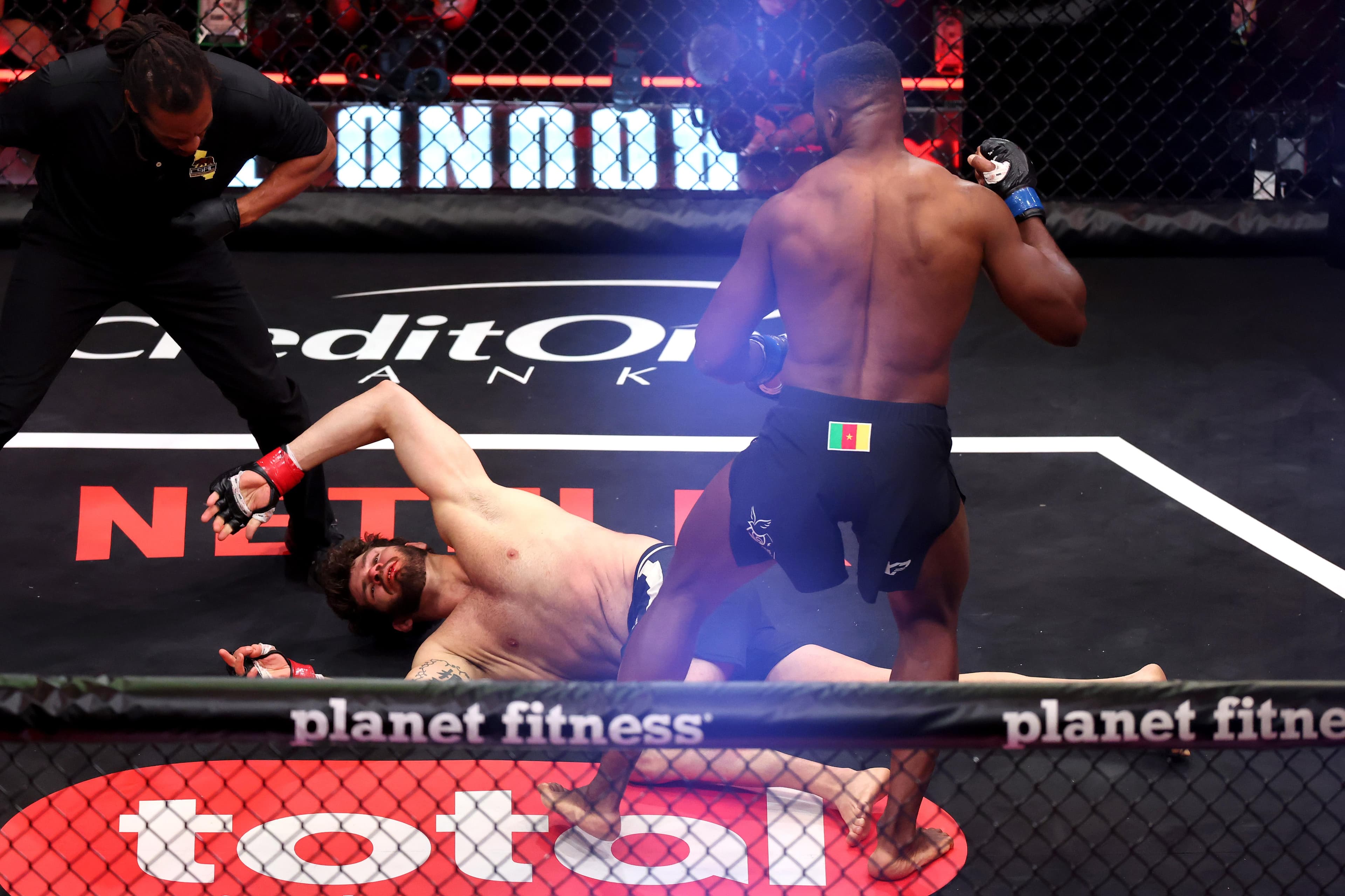 Rousey vs. Carano video: Francis Ngannou lays waste to Philipe Lins with ferocious first-round knockout