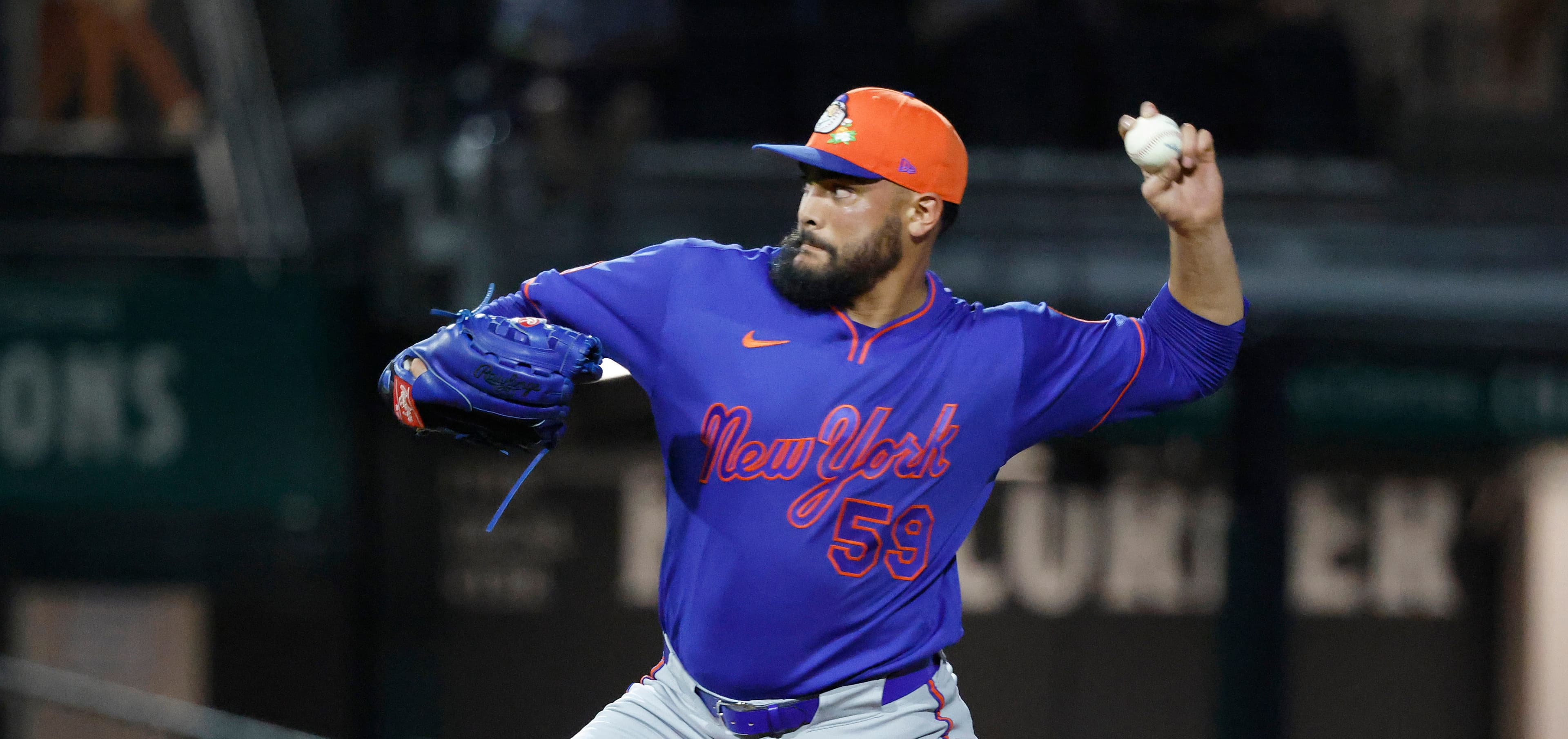 New Headline: Met Magic Takes Flight in Opening Day Showcases