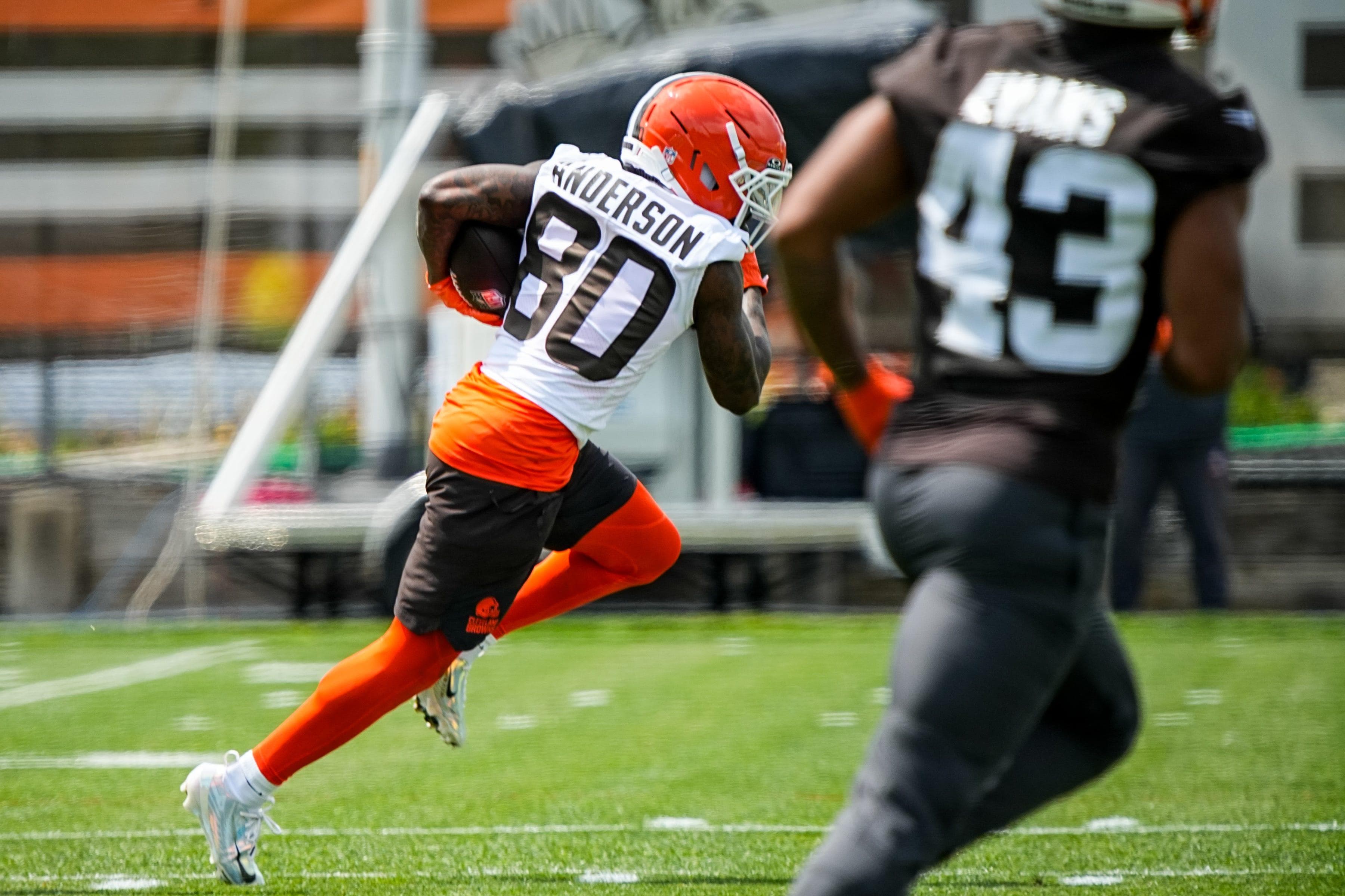 Cleveland Browns news (5/23): Visions of training camp battles