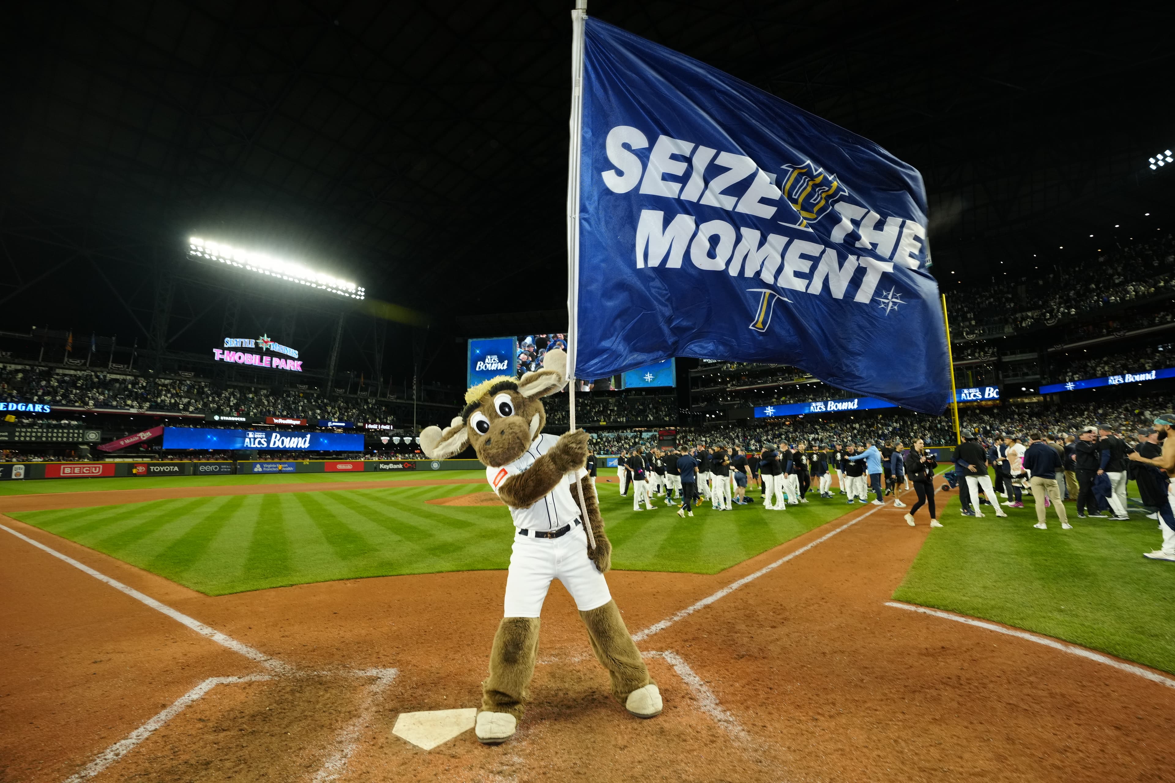 Don’t worry, nobody wants to win the AL West