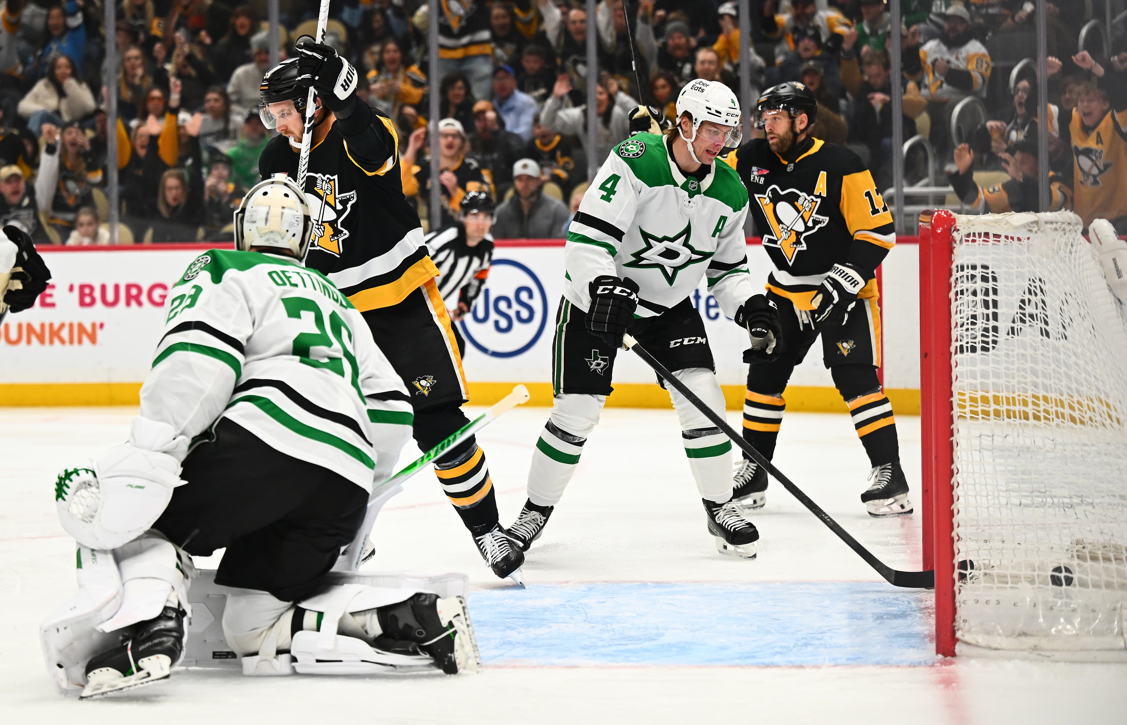 Penguins/Stars Highlights: Pens fall 6-3