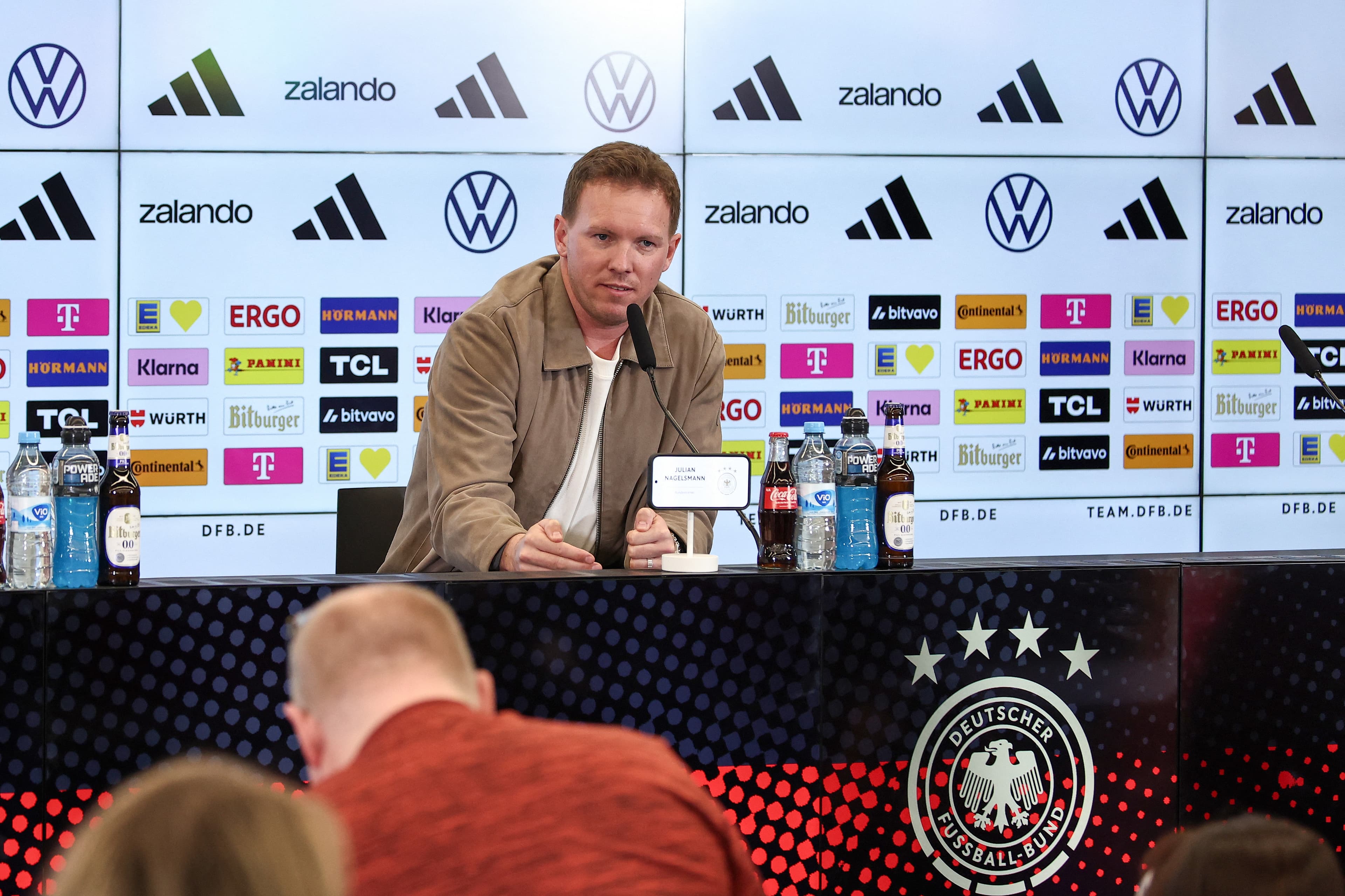 Germany releases roster, eight Bayern Munich related players on list