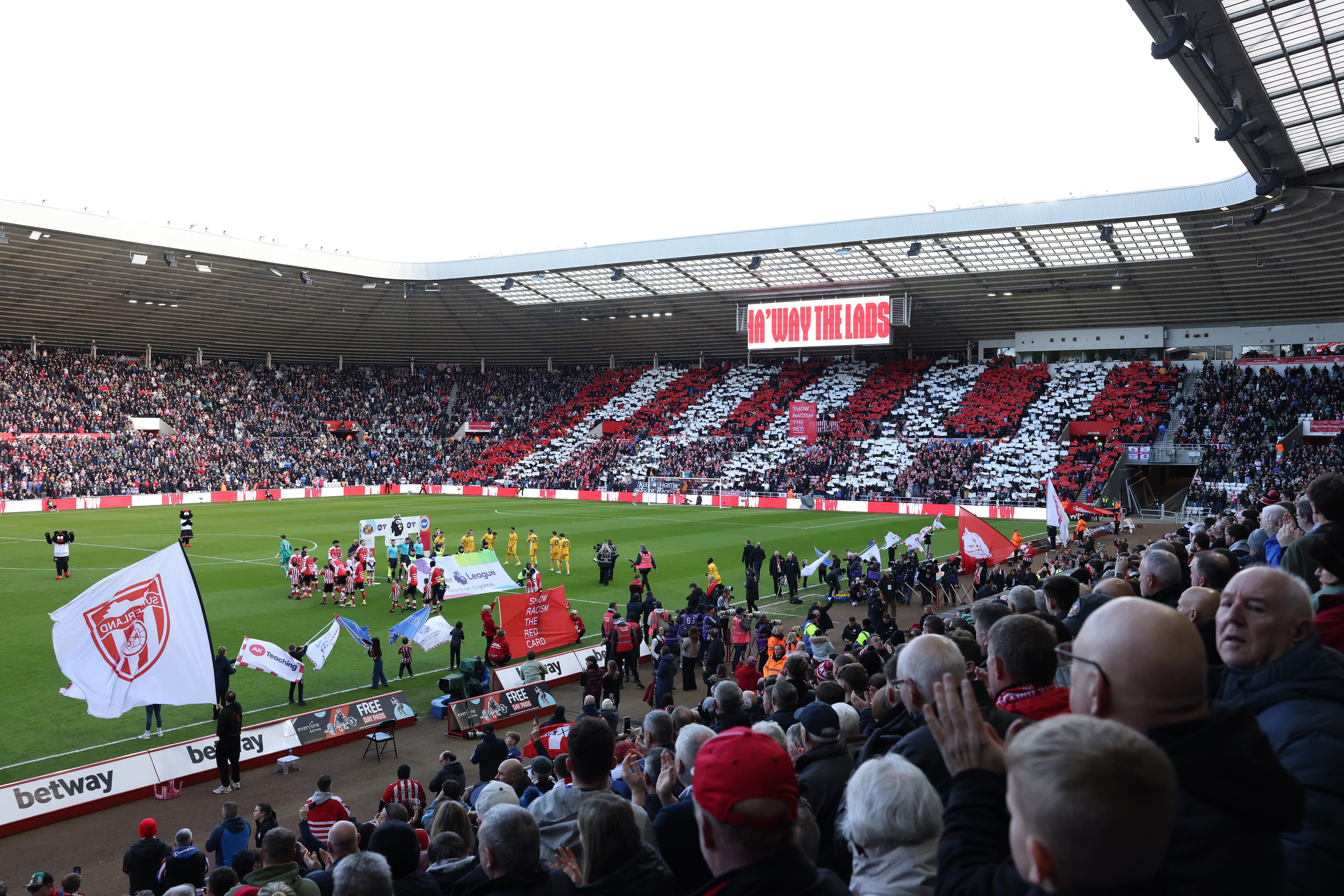 Sunderland Surges Back With Stunning Brighton Goal!