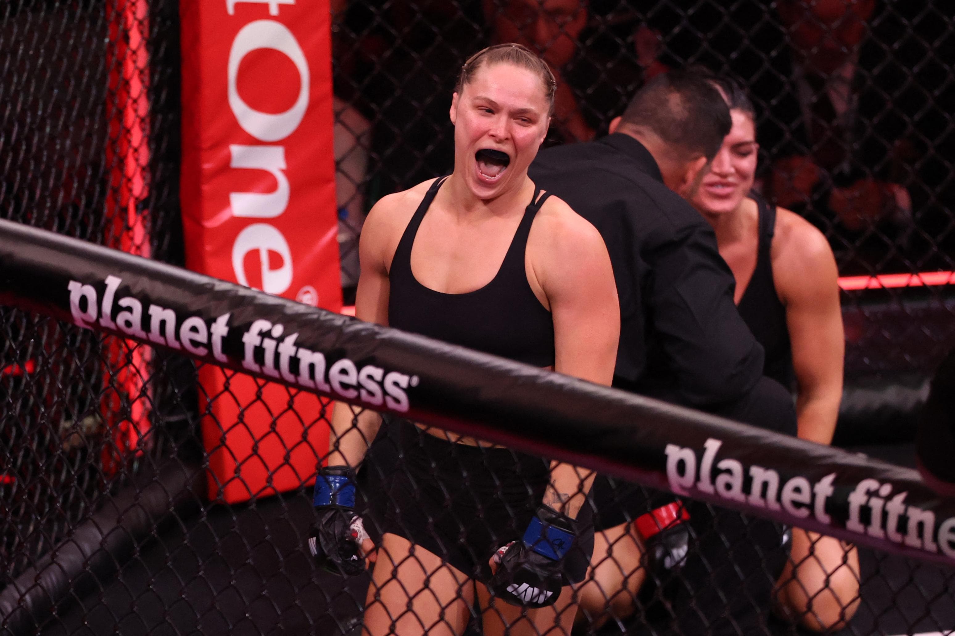 Ronda Rousey vs. Gina Carano full fight video highlights
