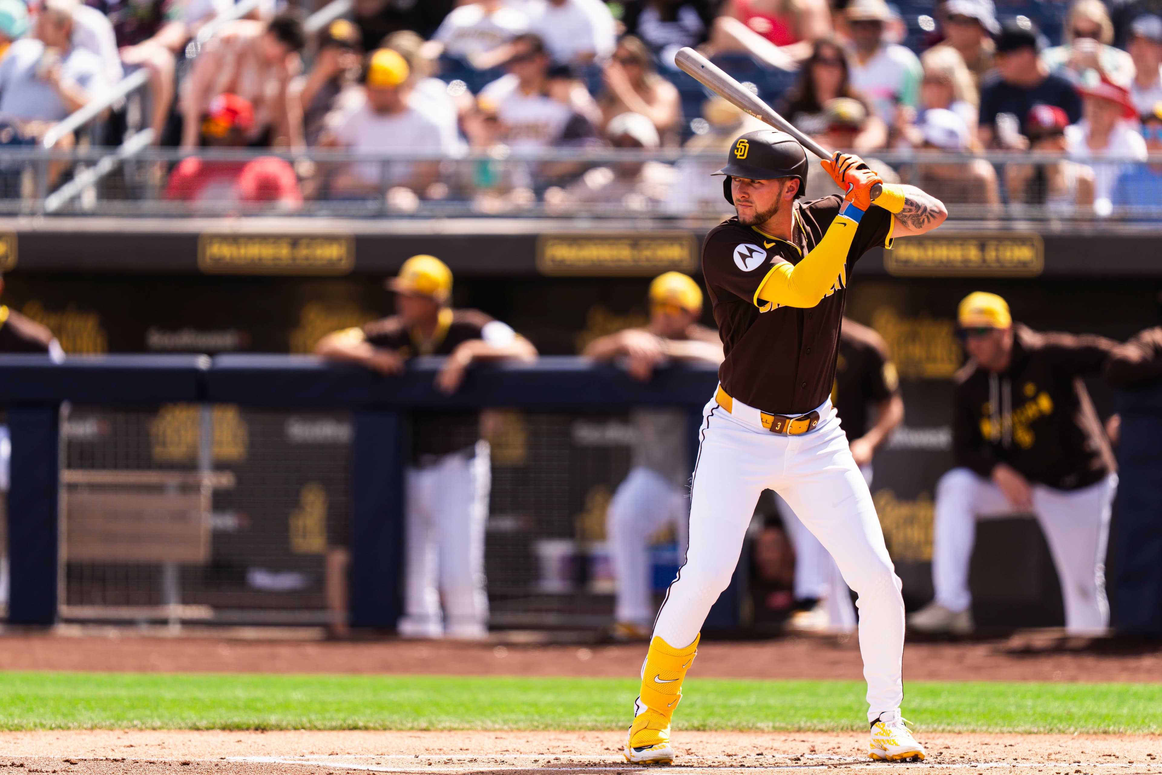 San Diego Padres Rampage Los Angeles Cubs 6-1, Stuns Opponents in Tense Battle!