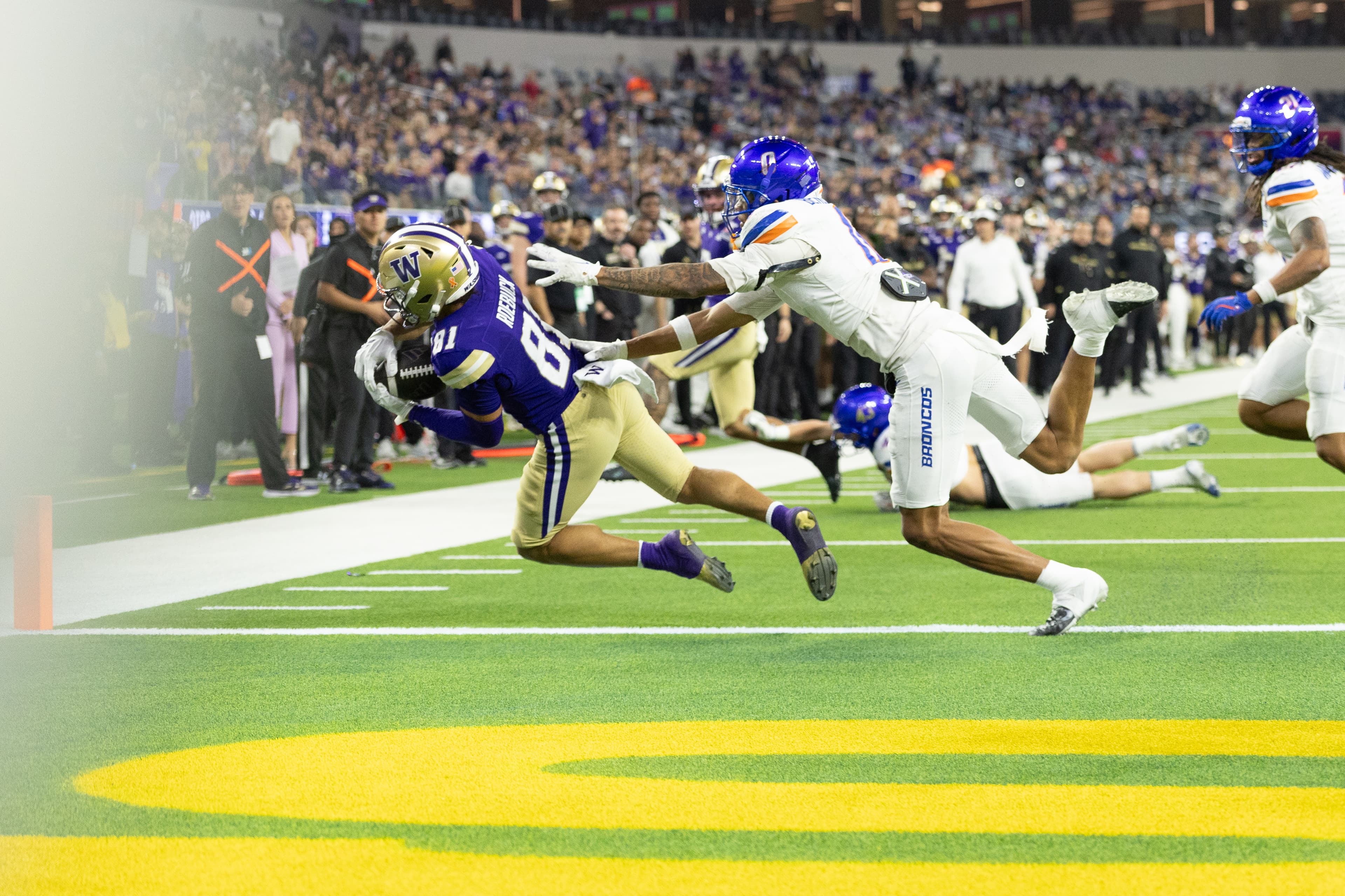 Friday Dots: Spring Showdowns