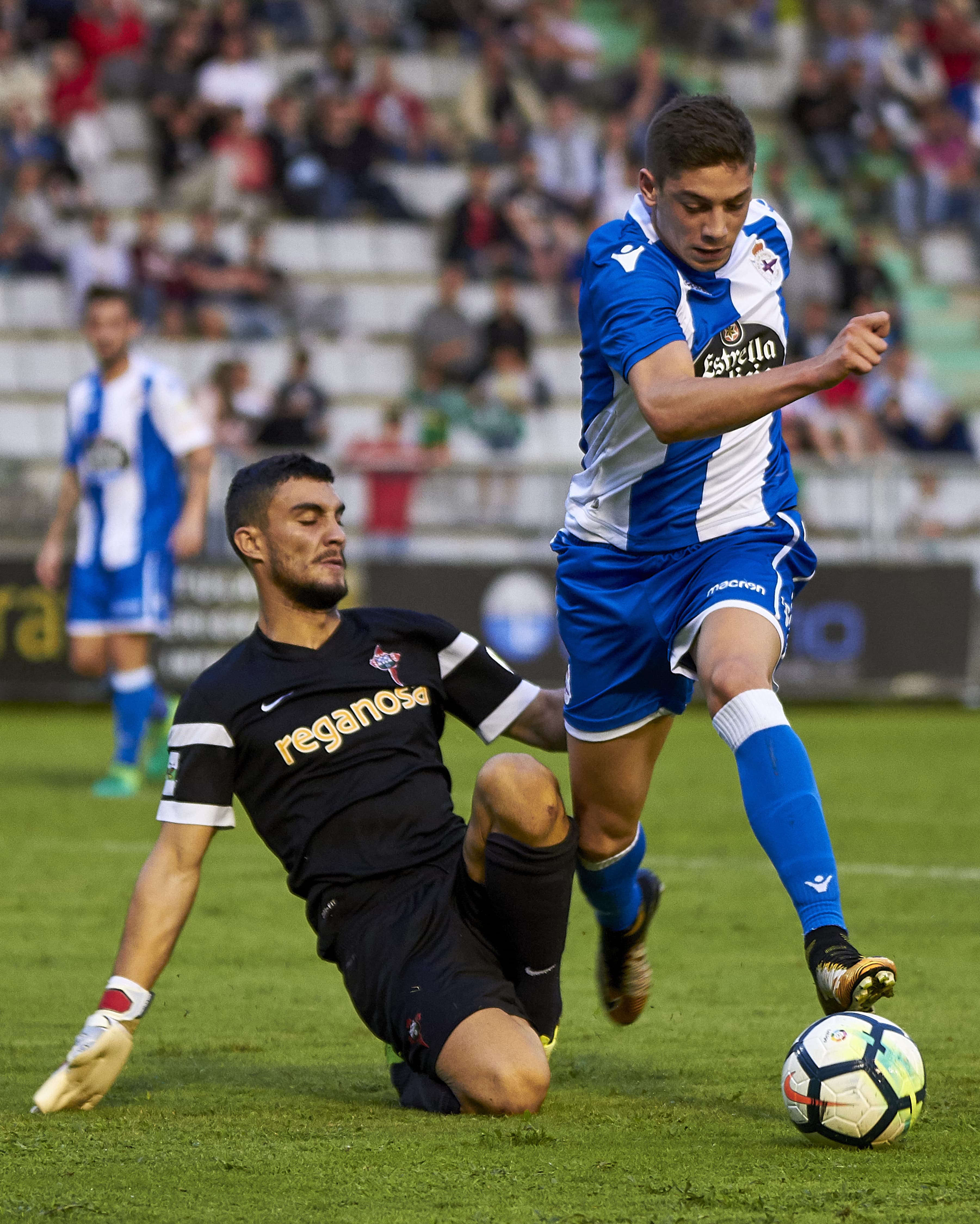 Seedorf cheers Guardiola's 'outrageous' clash between Messi and Ronaldo!