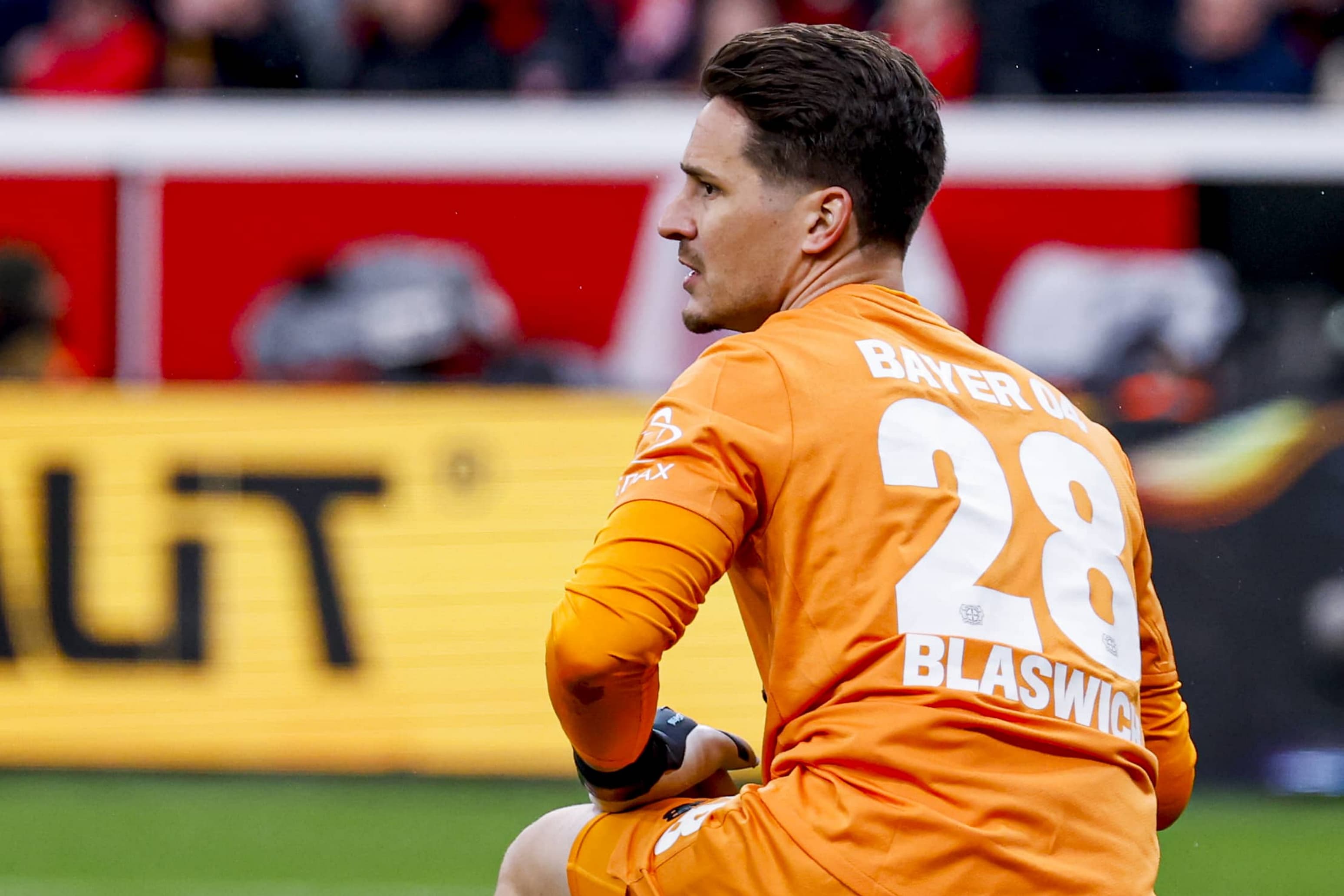 New Punchy Headline: "Bayern's Champions Keep Title Quest Alive, Leverkusen Goalkeeper's Departure Fails to Secure Victory for the Week