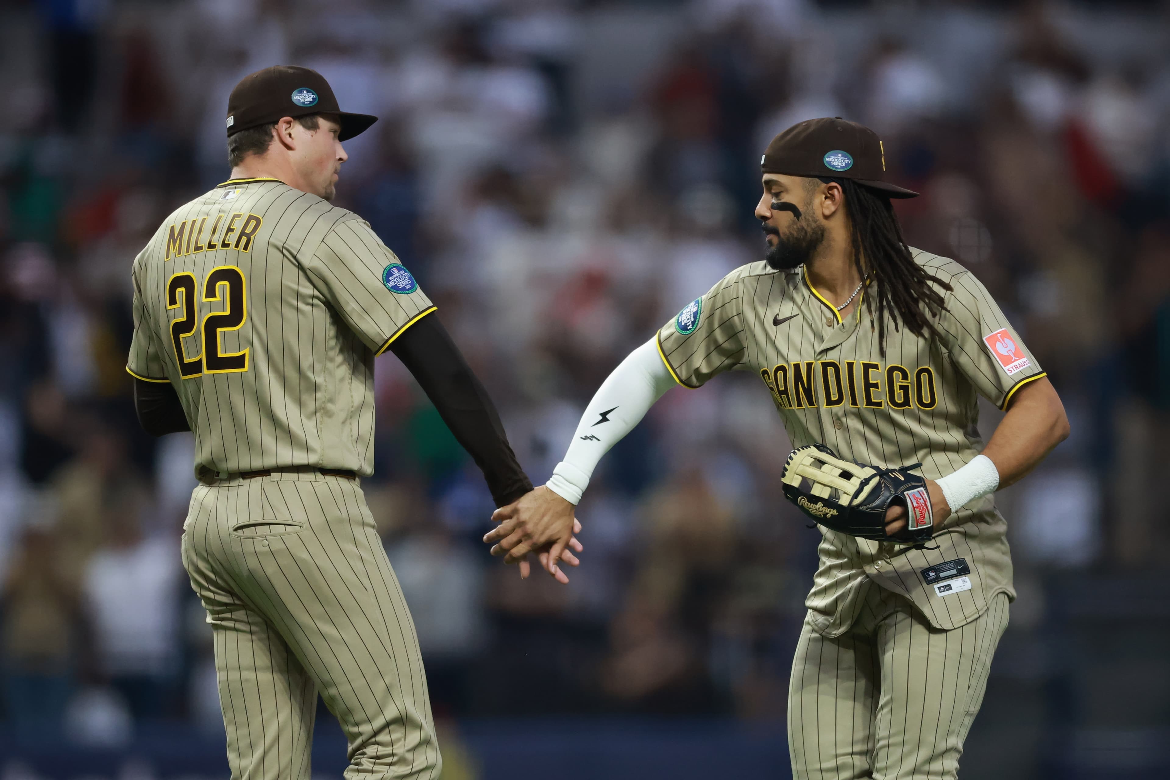 Padres’ comeback accentuates club’s fiery start to 2026