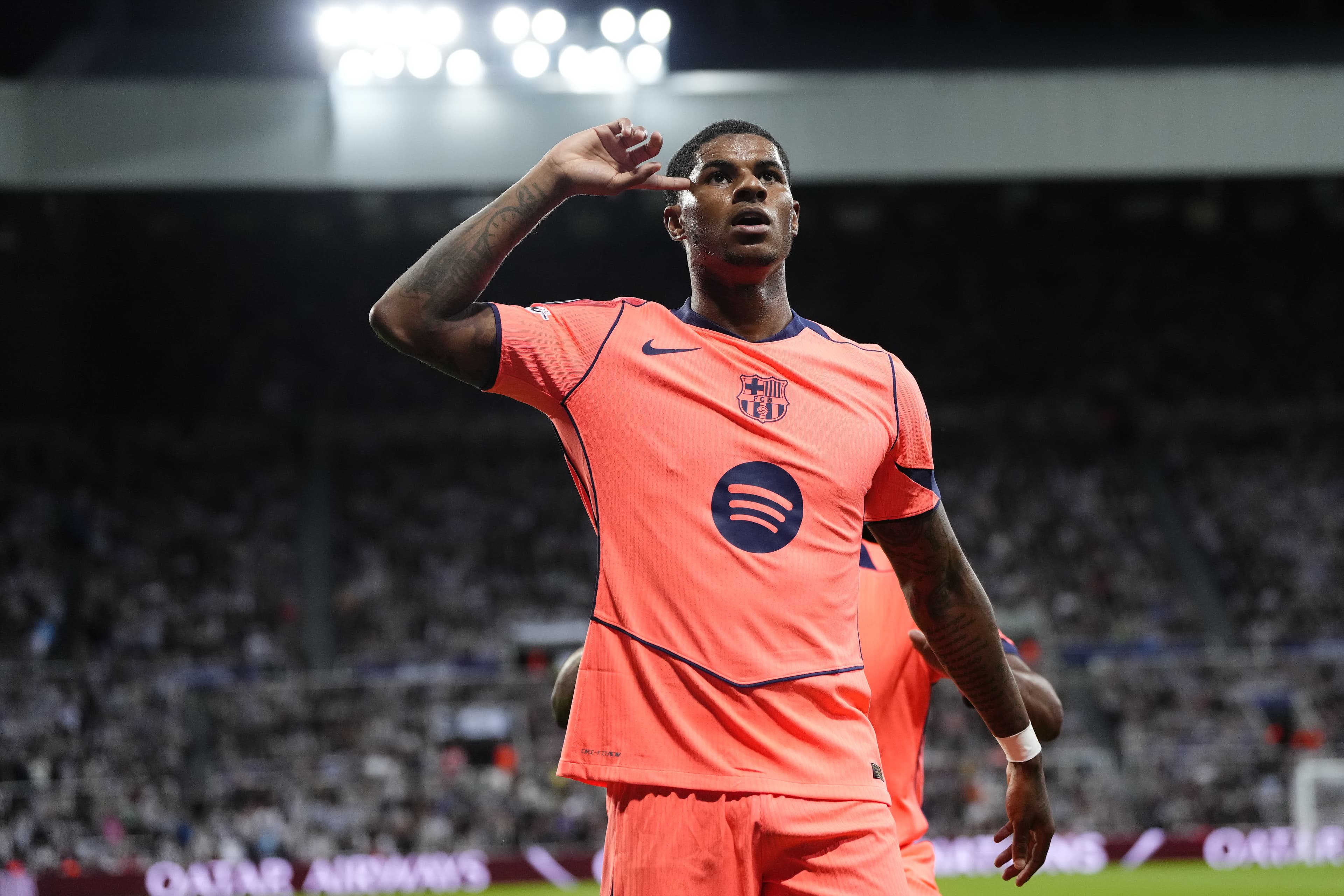 Managerial situation at Manchester United could change Marcus Rashford’s future at Barcelona