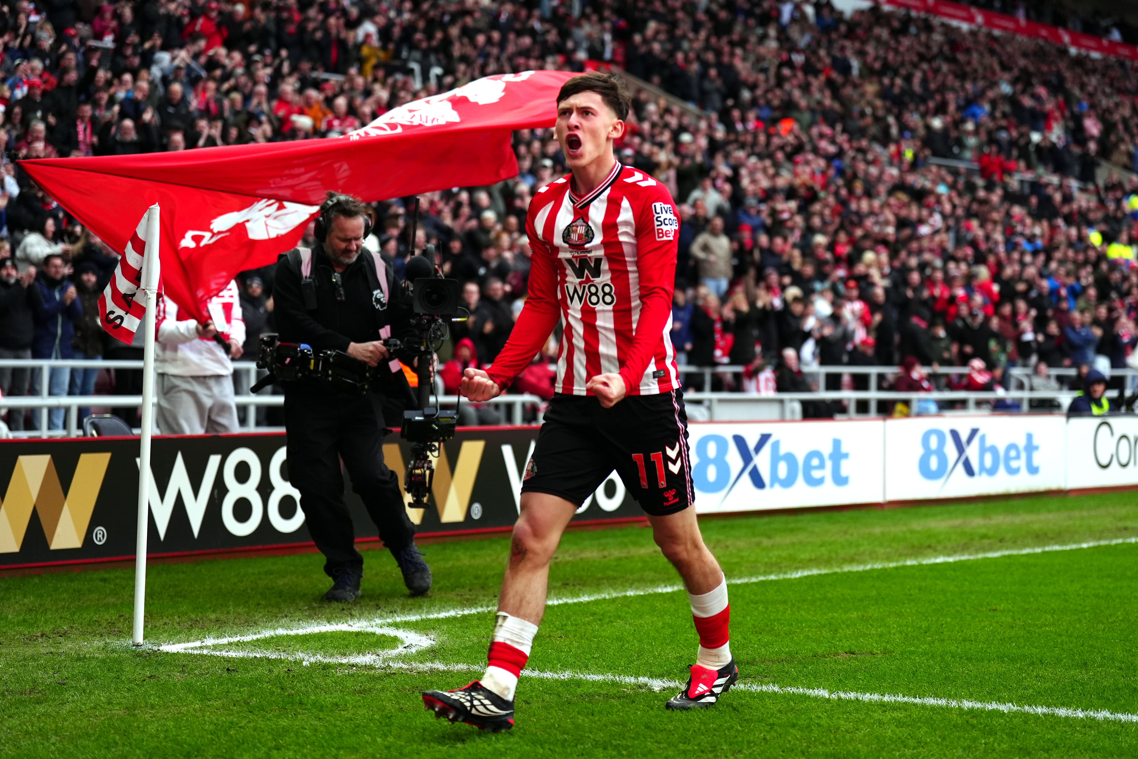 Fan Letters: “I’m Not Panicking About The Mags On Sunday!”