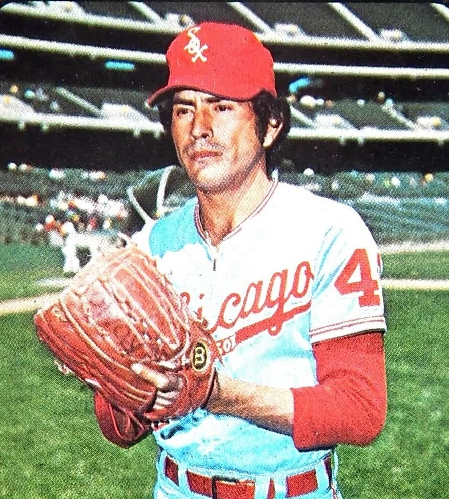 Chicago Cubs Legend Cheers on Another Legendary Season!