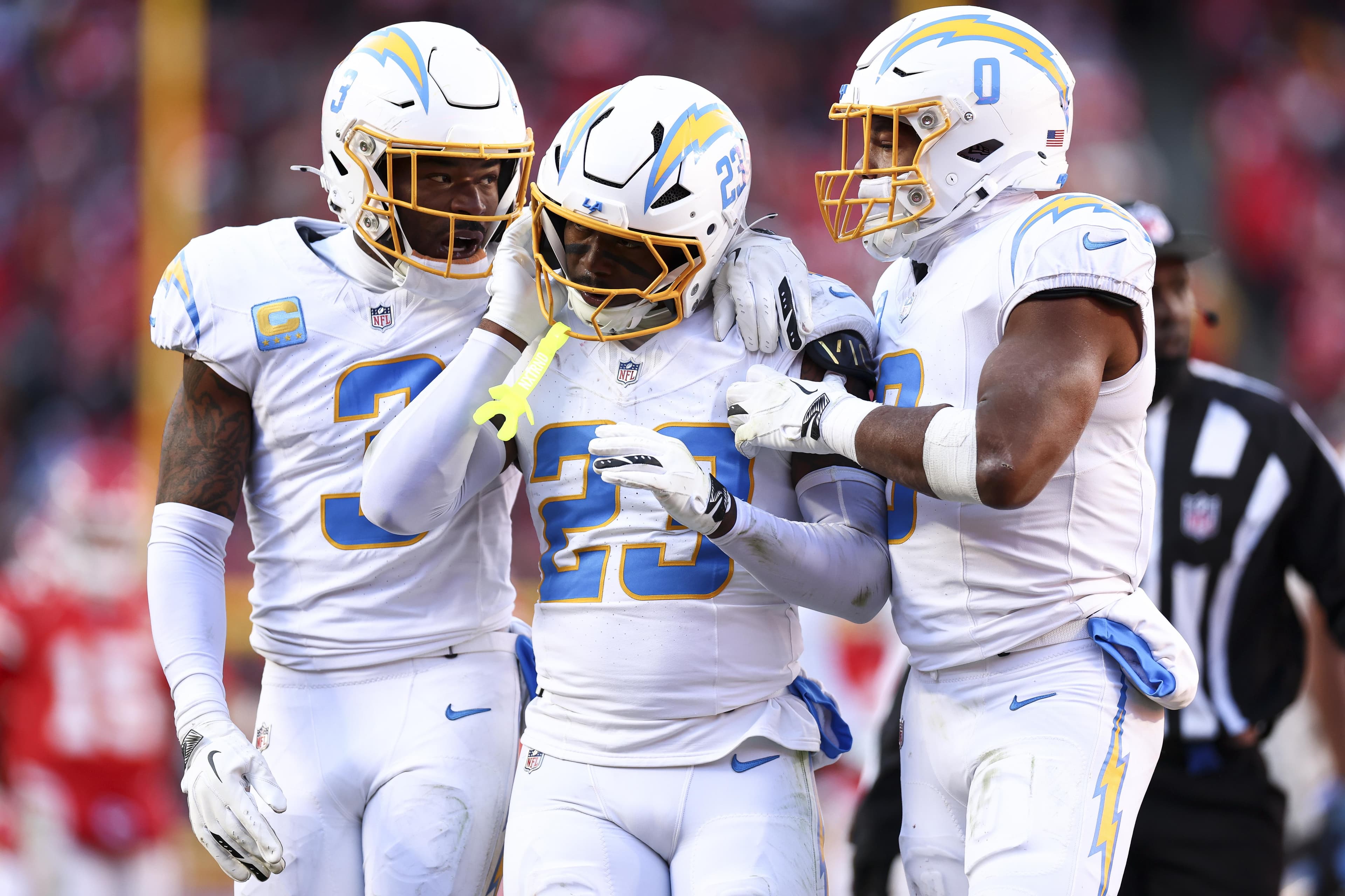 Chargers announce preseason schedule