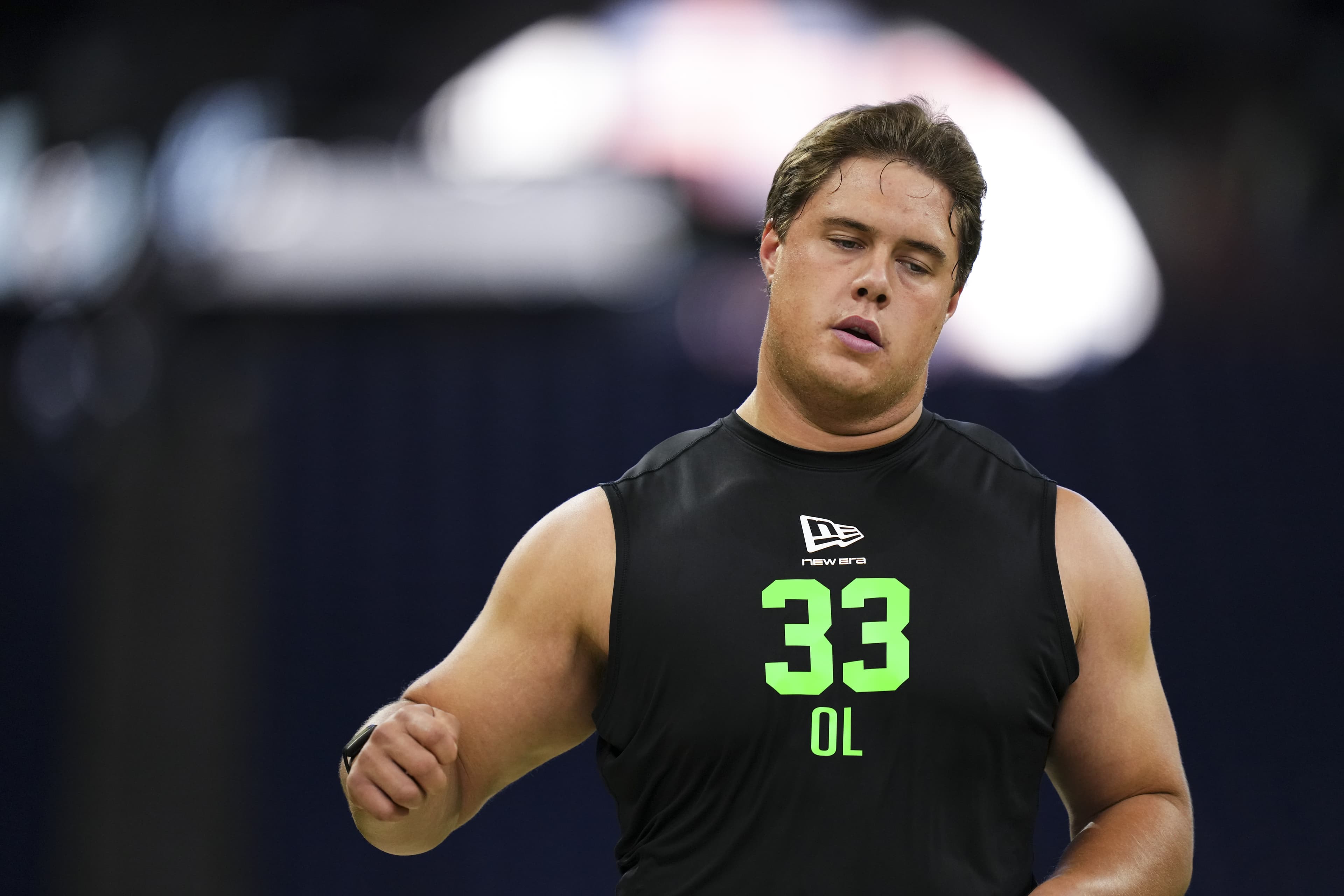 Rams go tackle in more original mock draft