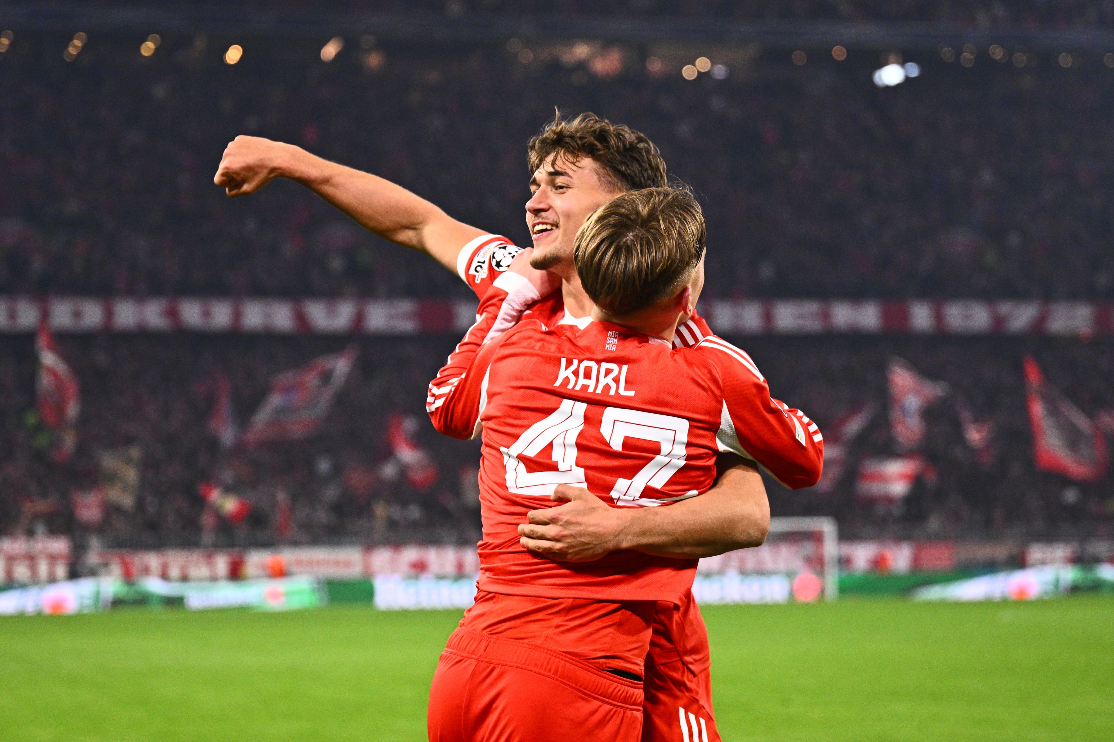 Tom Bischof reserves special mention for Bayern Munich’s two debutants after 4-1 win over Atalanta