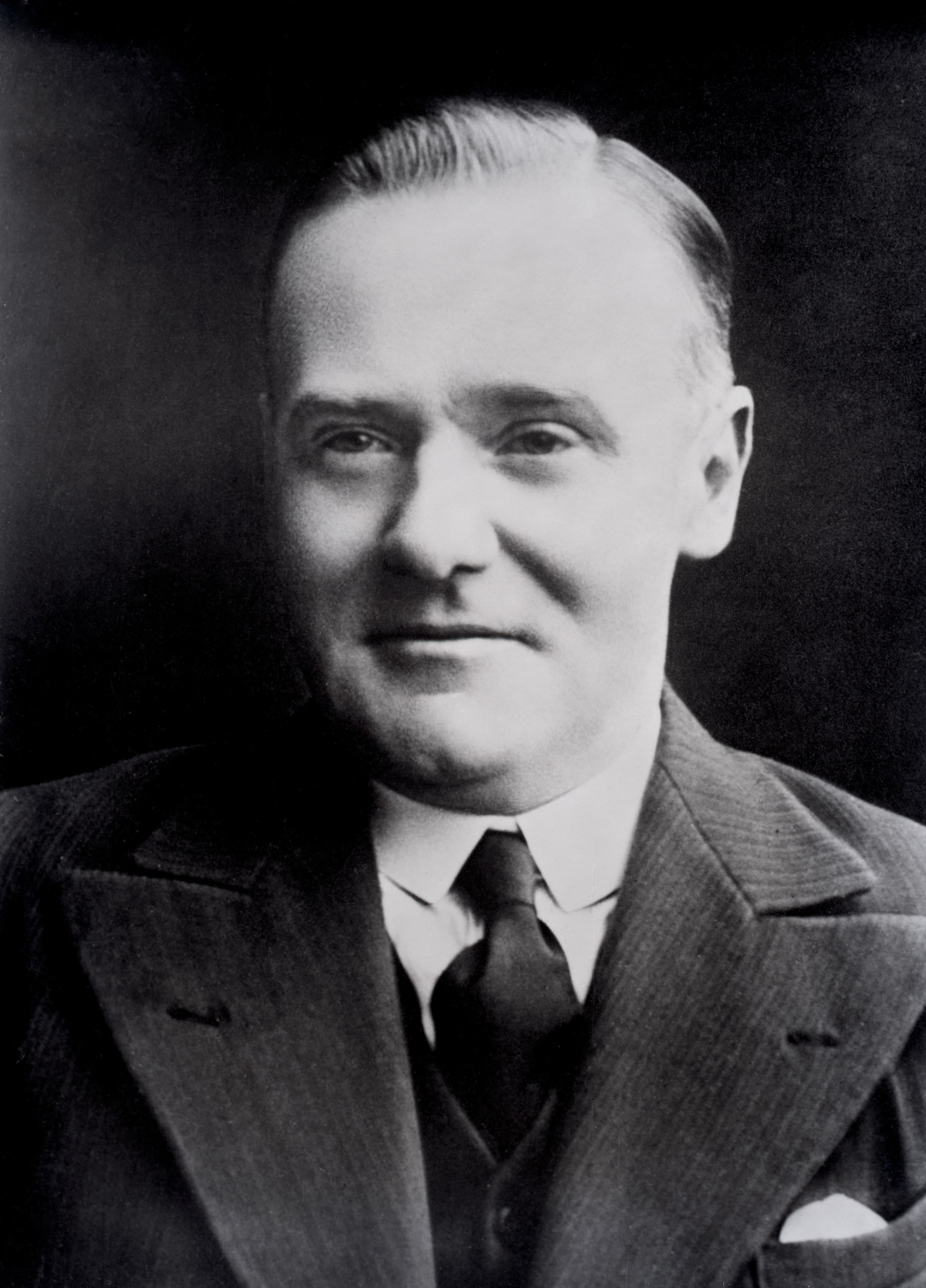 On This Day (21 May 1928) Johnny Cochrane Officially Takes Charge At Roker!
