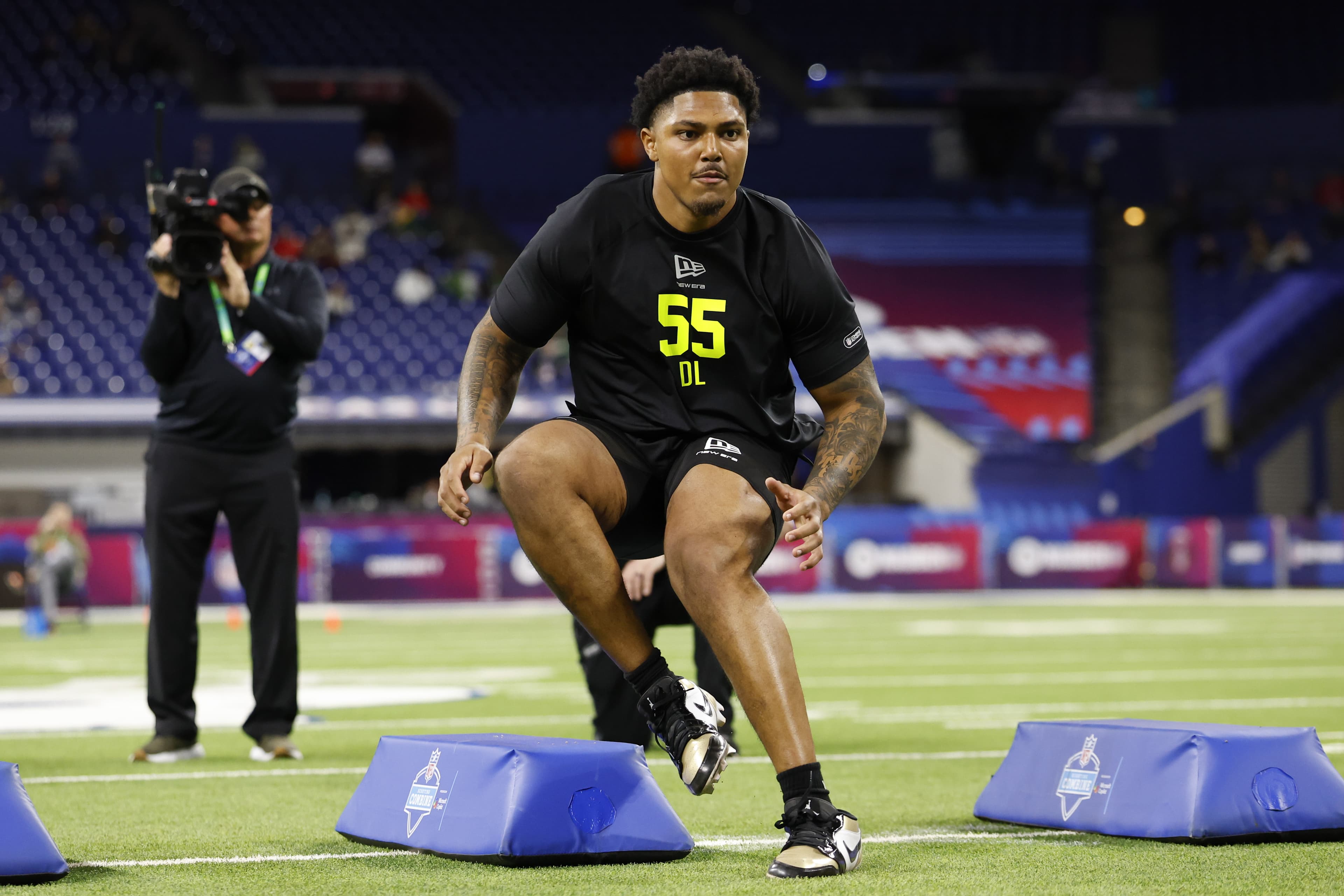 Todd McShay chooses between Kayden McDonald vs. T.J. Parker for Bears in 2026 NFL Draft