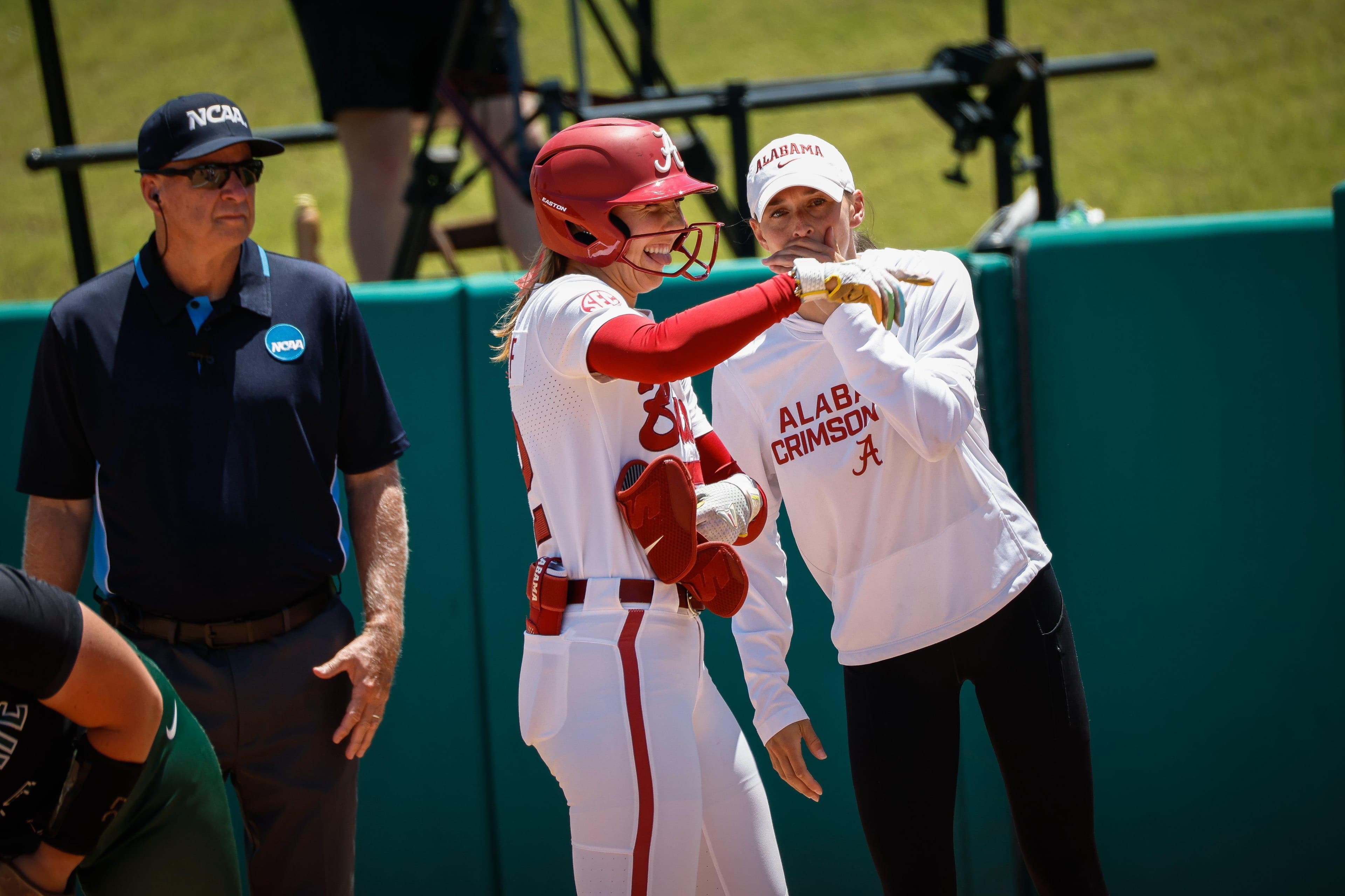 Alabama Softball Run Rules Game 1 Of the Tuscaloosa Regional