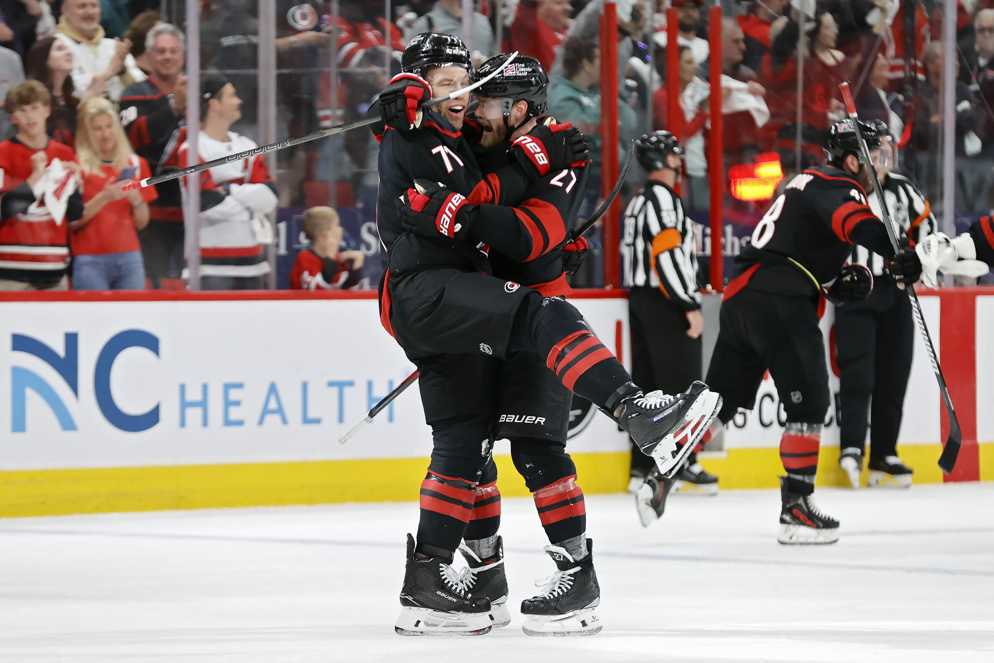 Carolina Holds Off Philadelphia – Hurricanes 3, Flyers 2 OT
