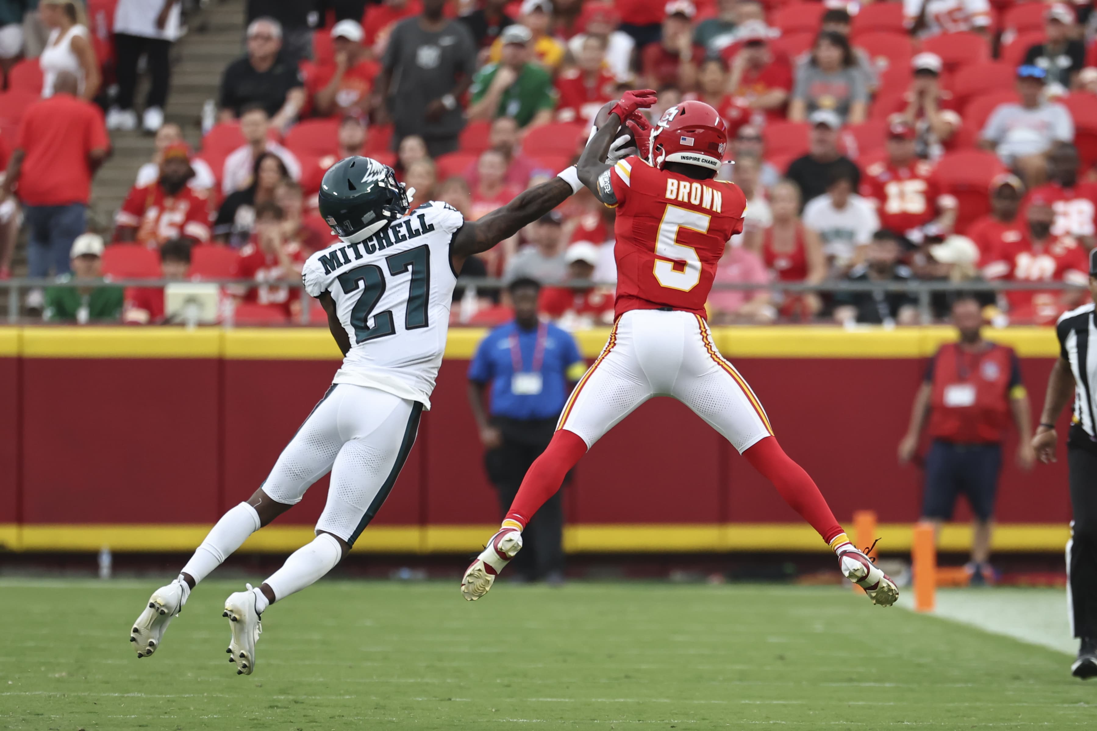 Hollywood Brown Makes a Star-Rating NFL Debut!