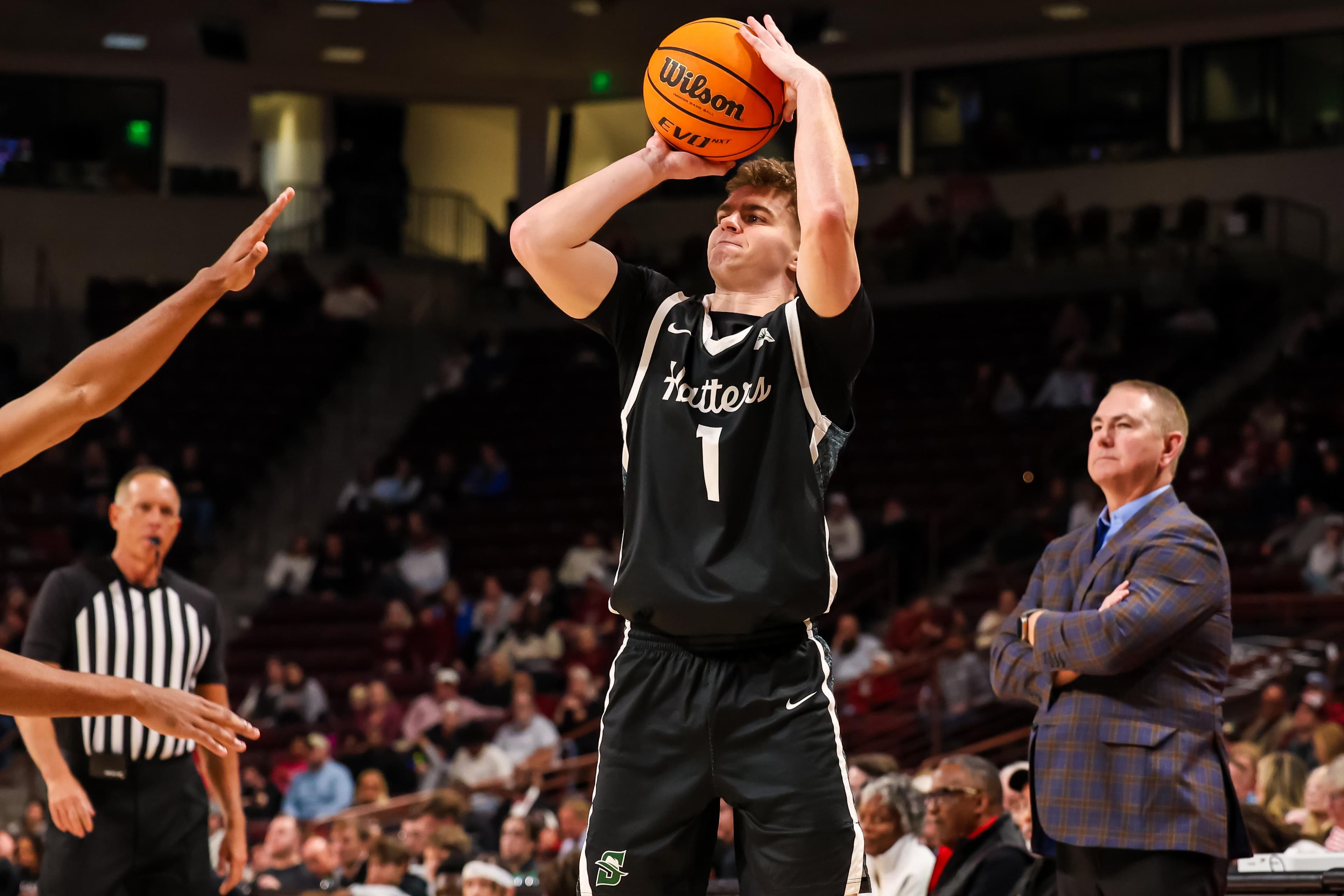 Virginia Tech basketball: Hokies land Stetson sharpshooter Ethan Copeland