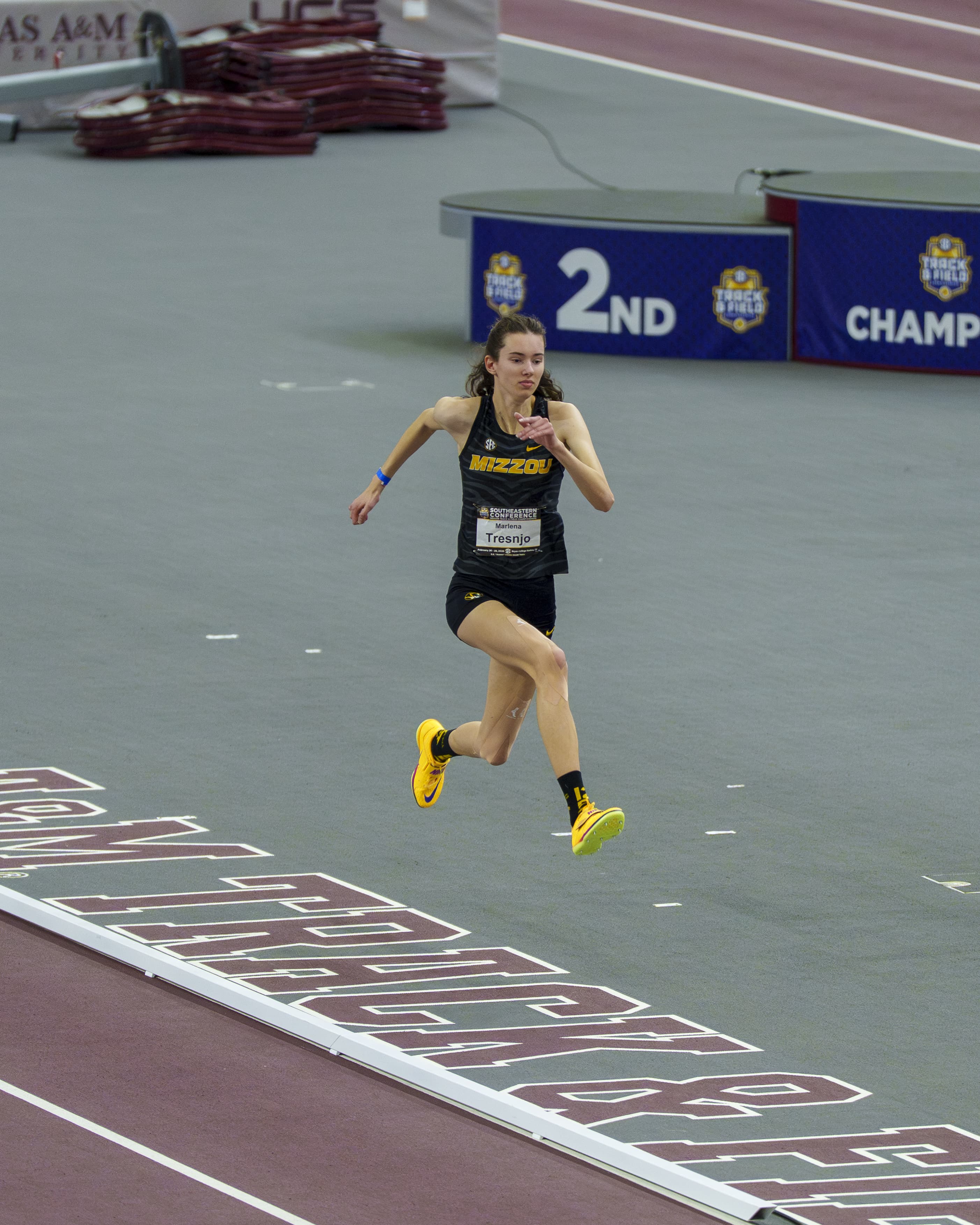 Tigers Cross the Line in Style to Close Outdoor Season-Opening Meet