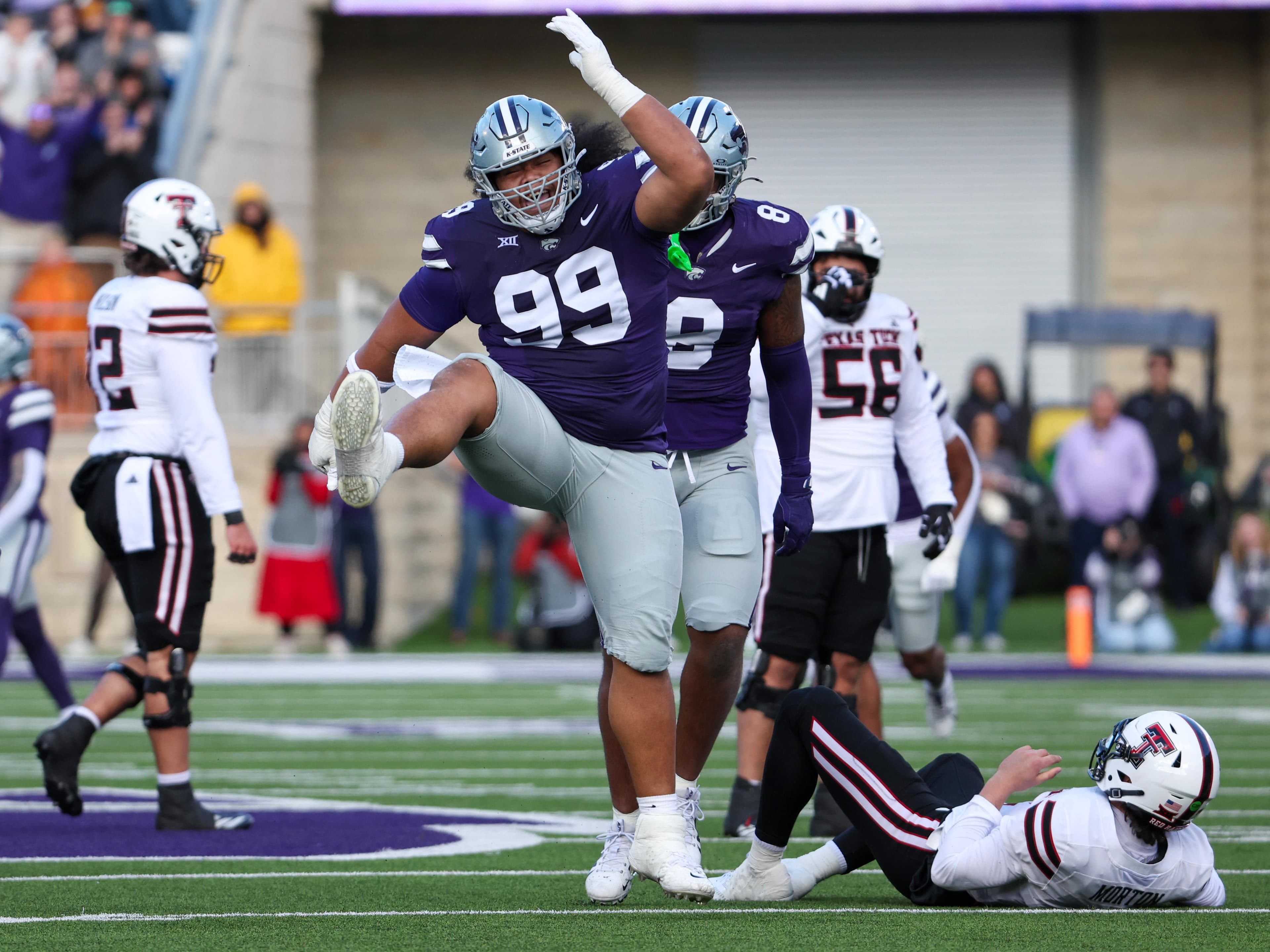 Pre-Snap Reads 5/12: Uso Seumalo one of several developmental Seahawks